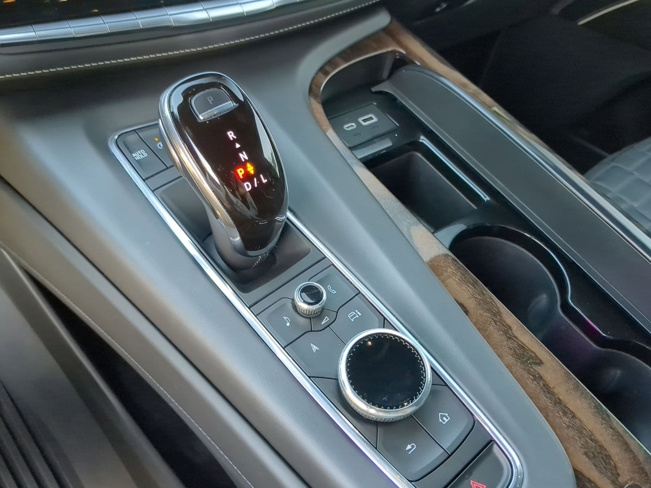 2021 Cadillac Escalade Premium Luxury Platinum