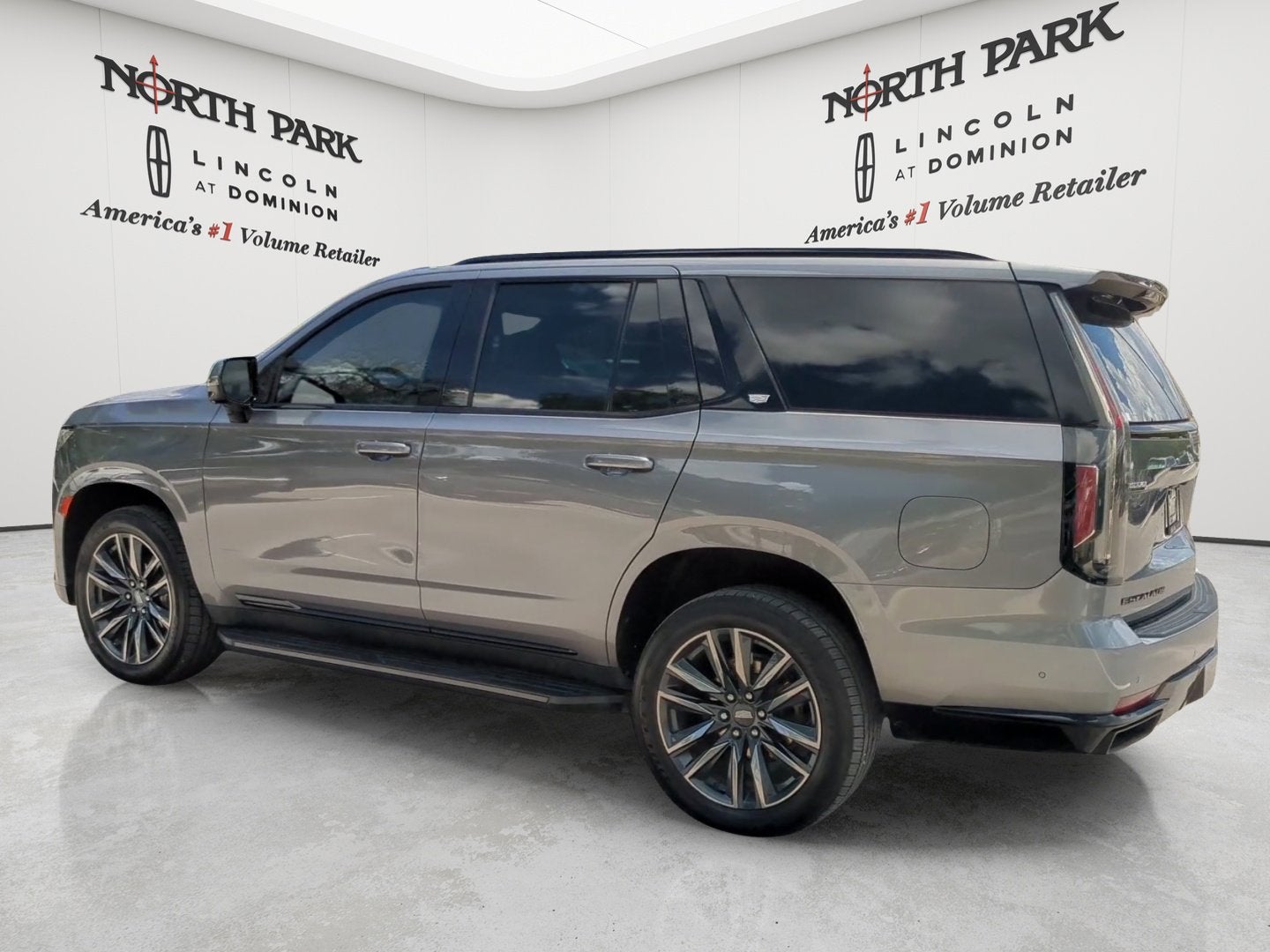 2021 Cadillac Escalade Sport