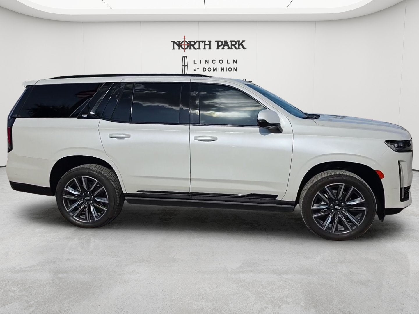2024 Cadillac Escalade RWD Sport Platinum
