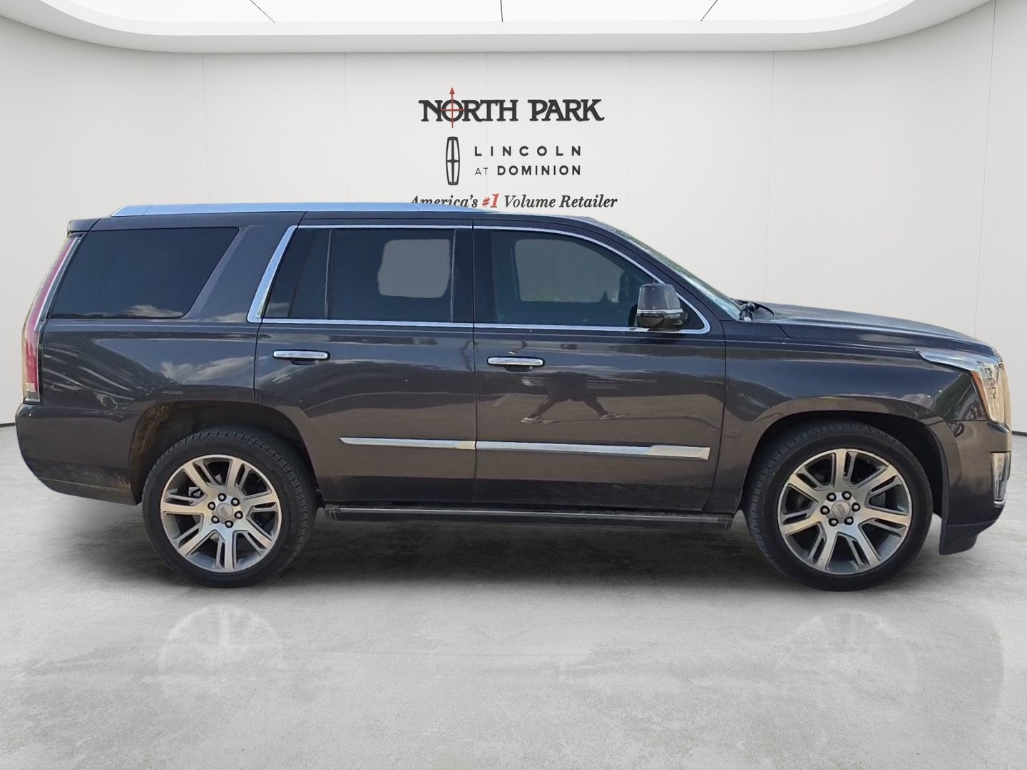 2016 Cadillac Escalade Premium Collection