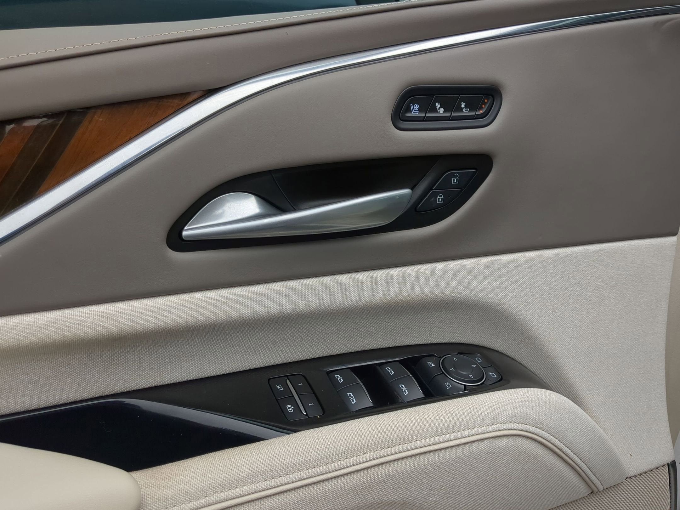 2024 Cadillac Escalade 4WD Sport Platinum