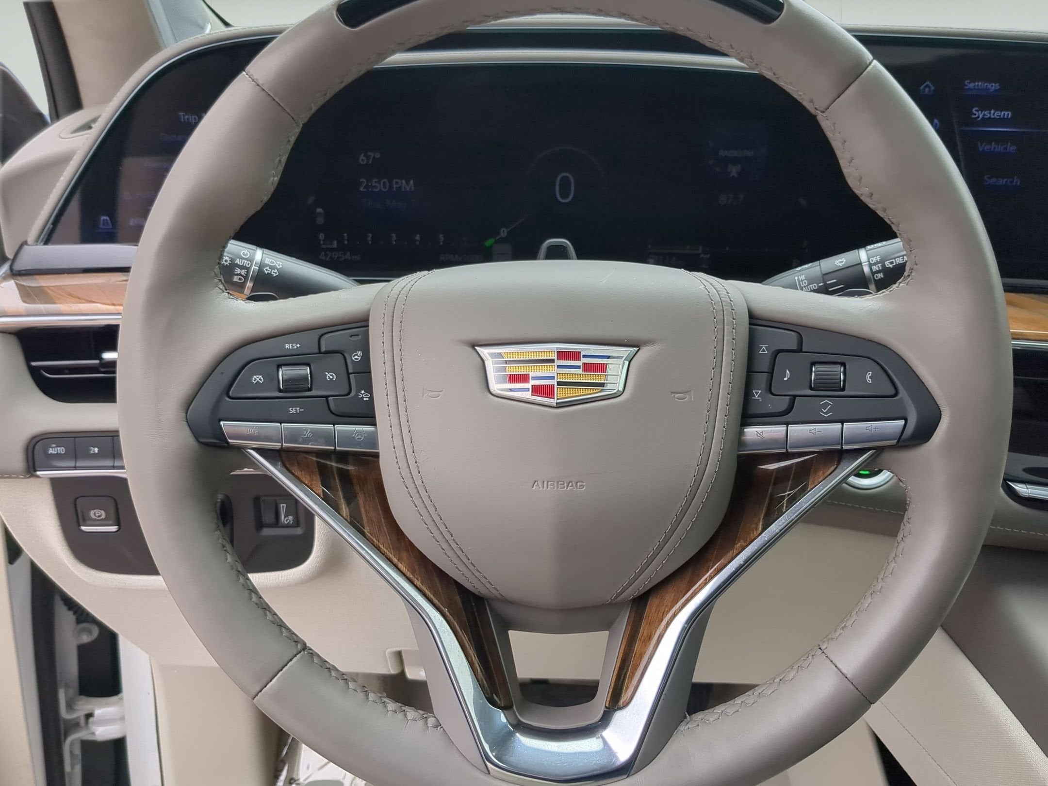 2024 Cadillac Escalade 4WD Sport Platinum