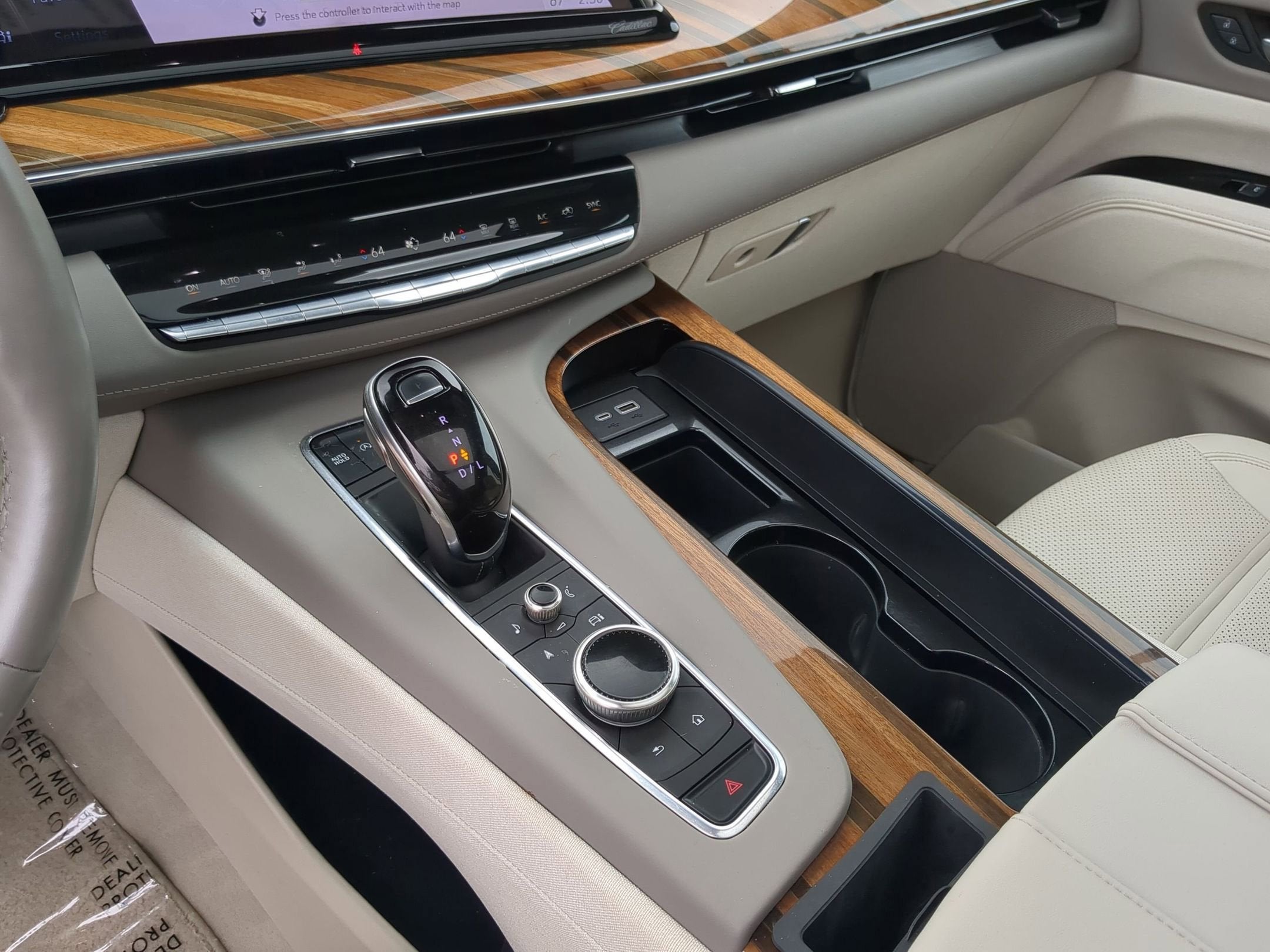 2024 Cadillac Escalade 4WD Sport Platinum