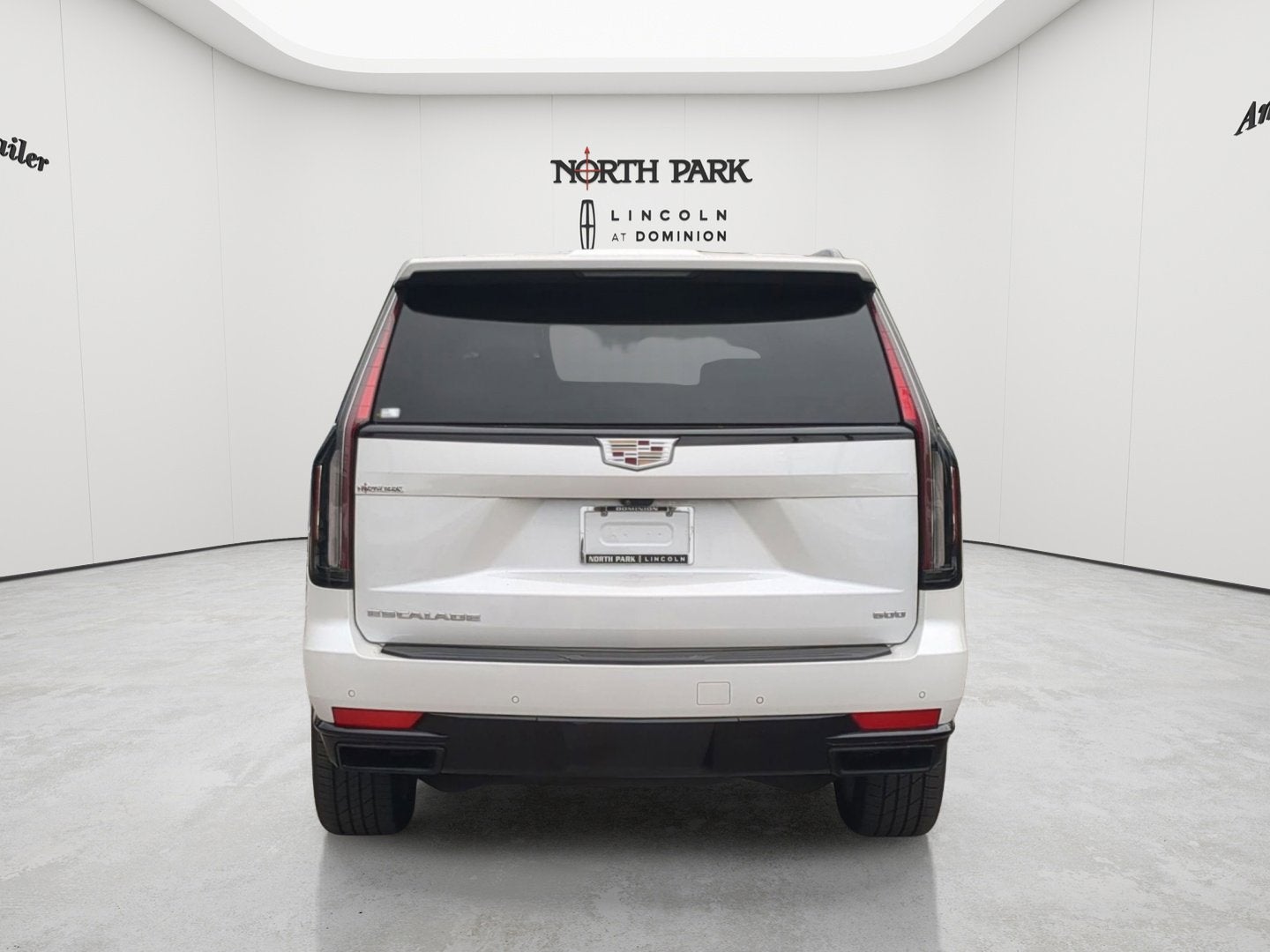 2024 Cadillac Escalade 4WD Sport Platinum