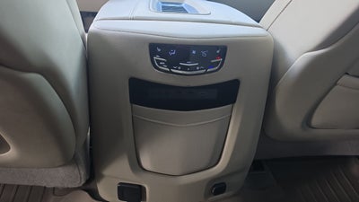 2019 Cadillac Escalade ESV Premium Luxury