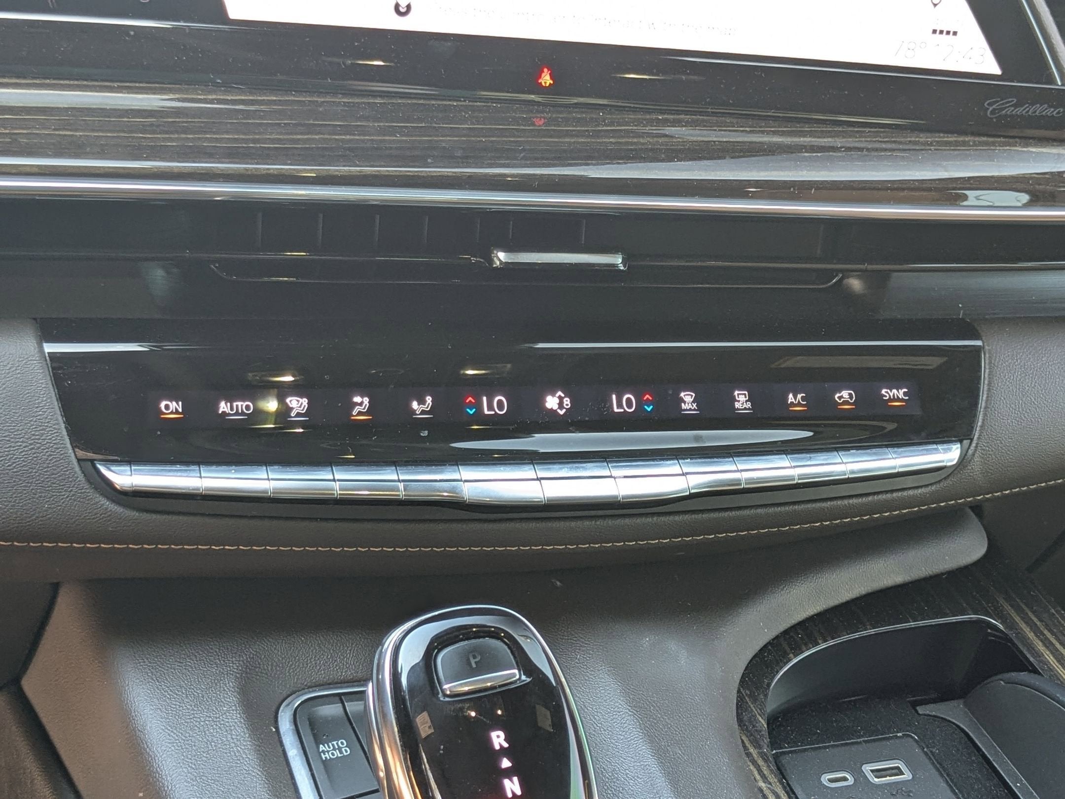 2022 Cadillac Escalade ESV Premium Luxury