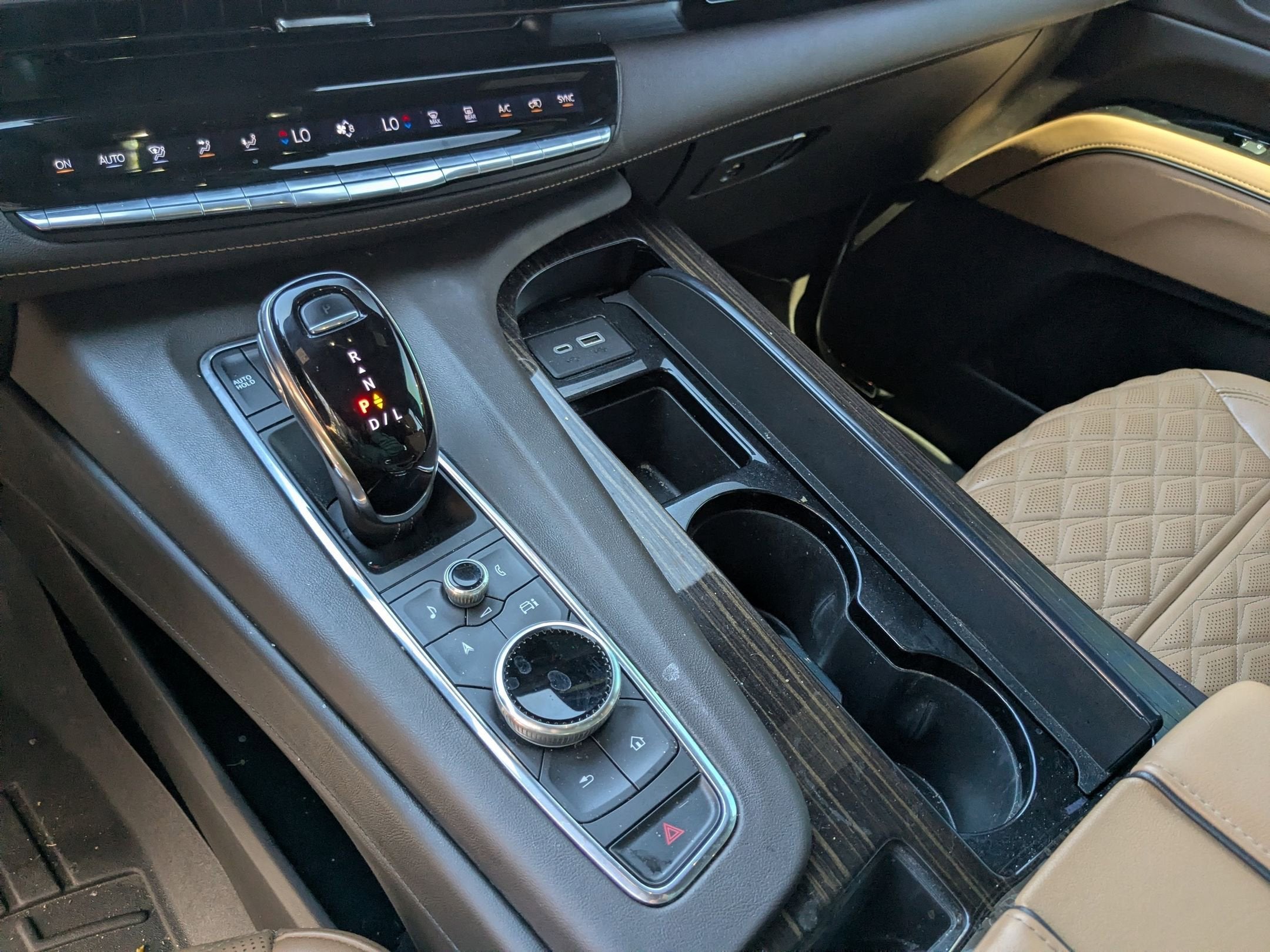 2022 Cadillac Escalade ESV Premium Luxury