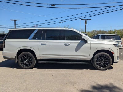 2022 Cadillac Escalade ESV Premium Luxury