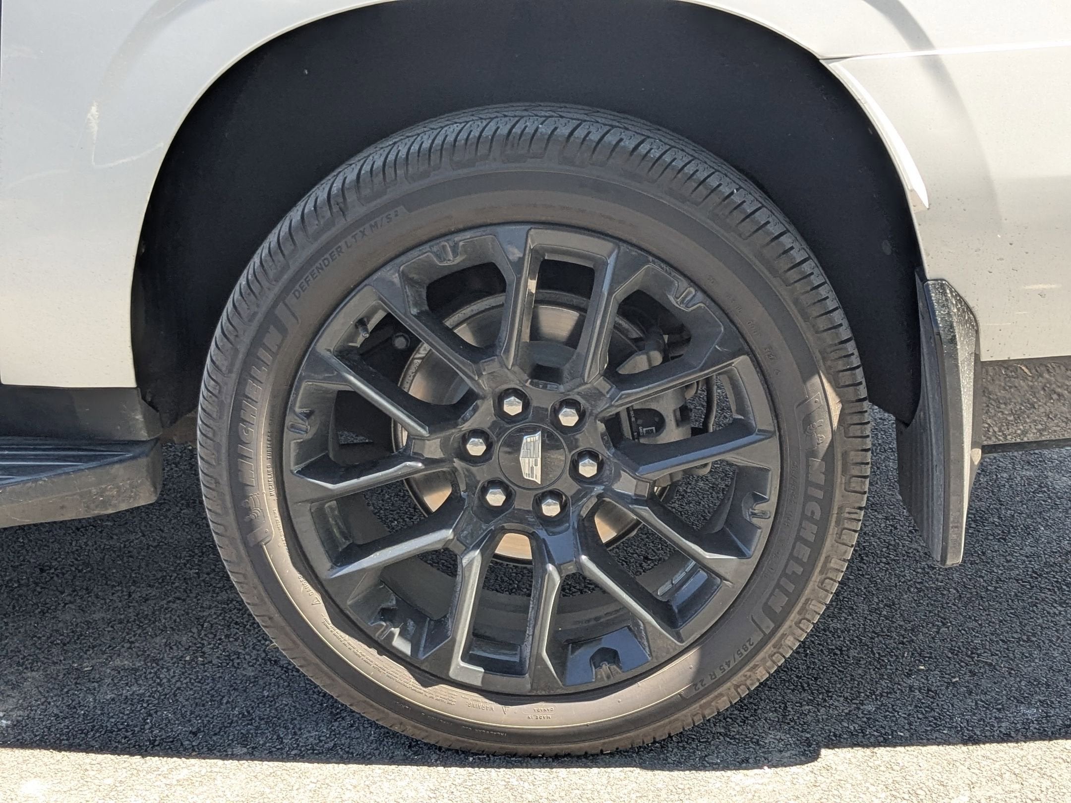 2022 Cadillac Escalade ESV Premium Luxury