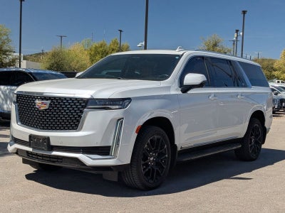 2022 Cadillac Escalade ESV Premium Luxury