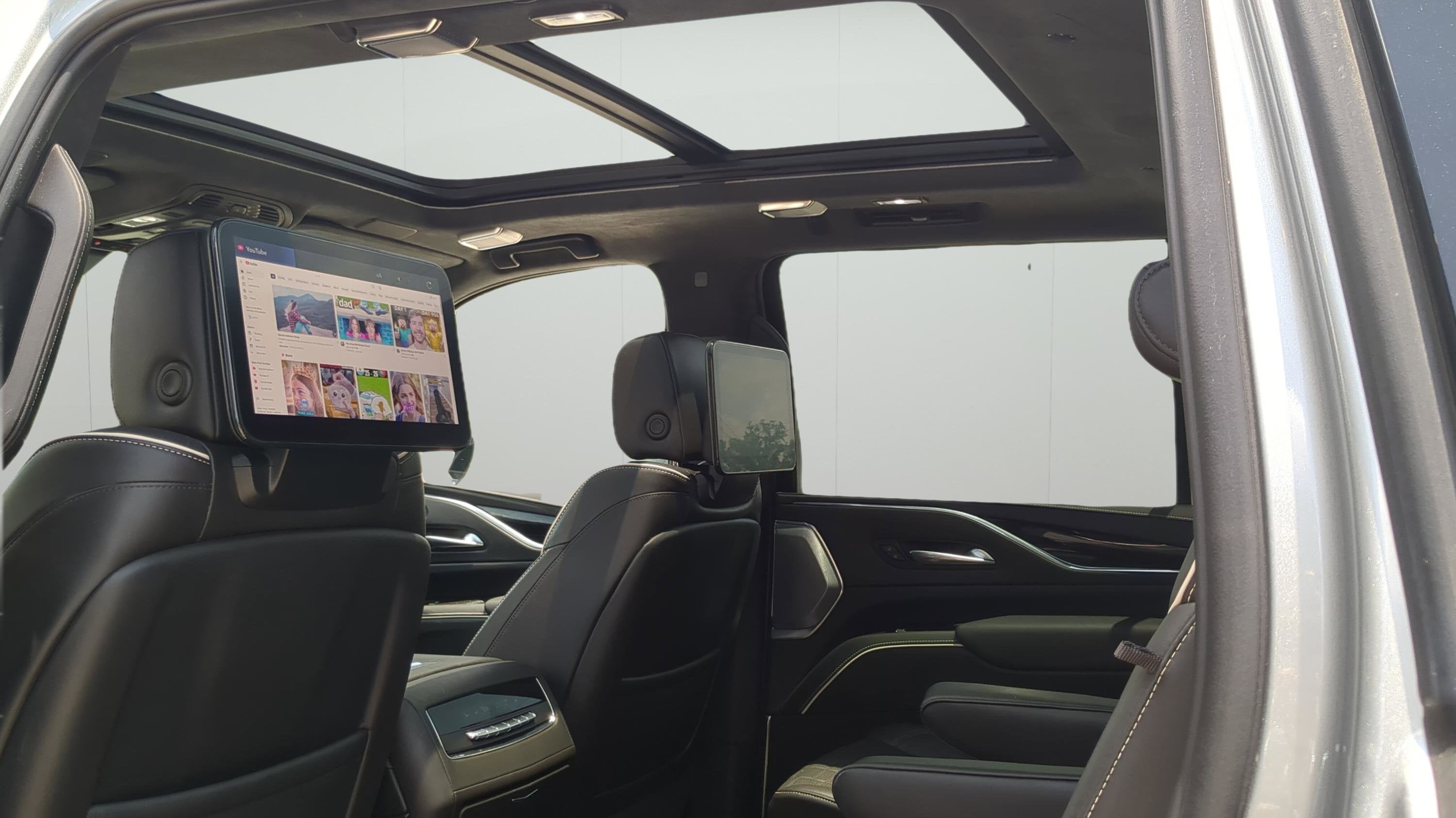 2023 Cadillac Escalade ESV AWD V-Series