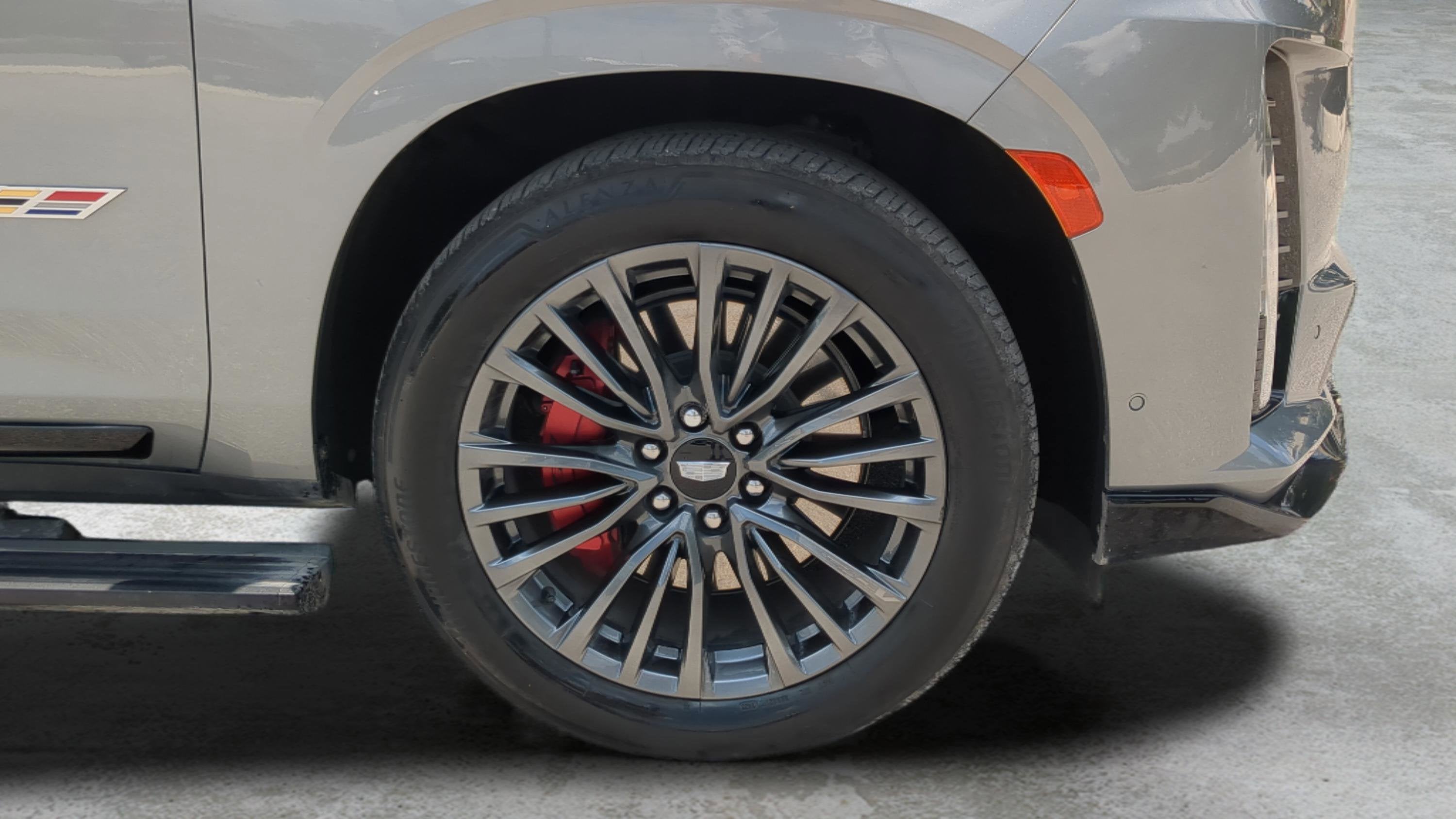 2023 Cadillac Escalade ESV AWD V-Series