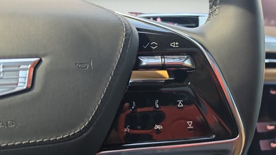 2025 Cadillac ESCALADE IQ Sport 2