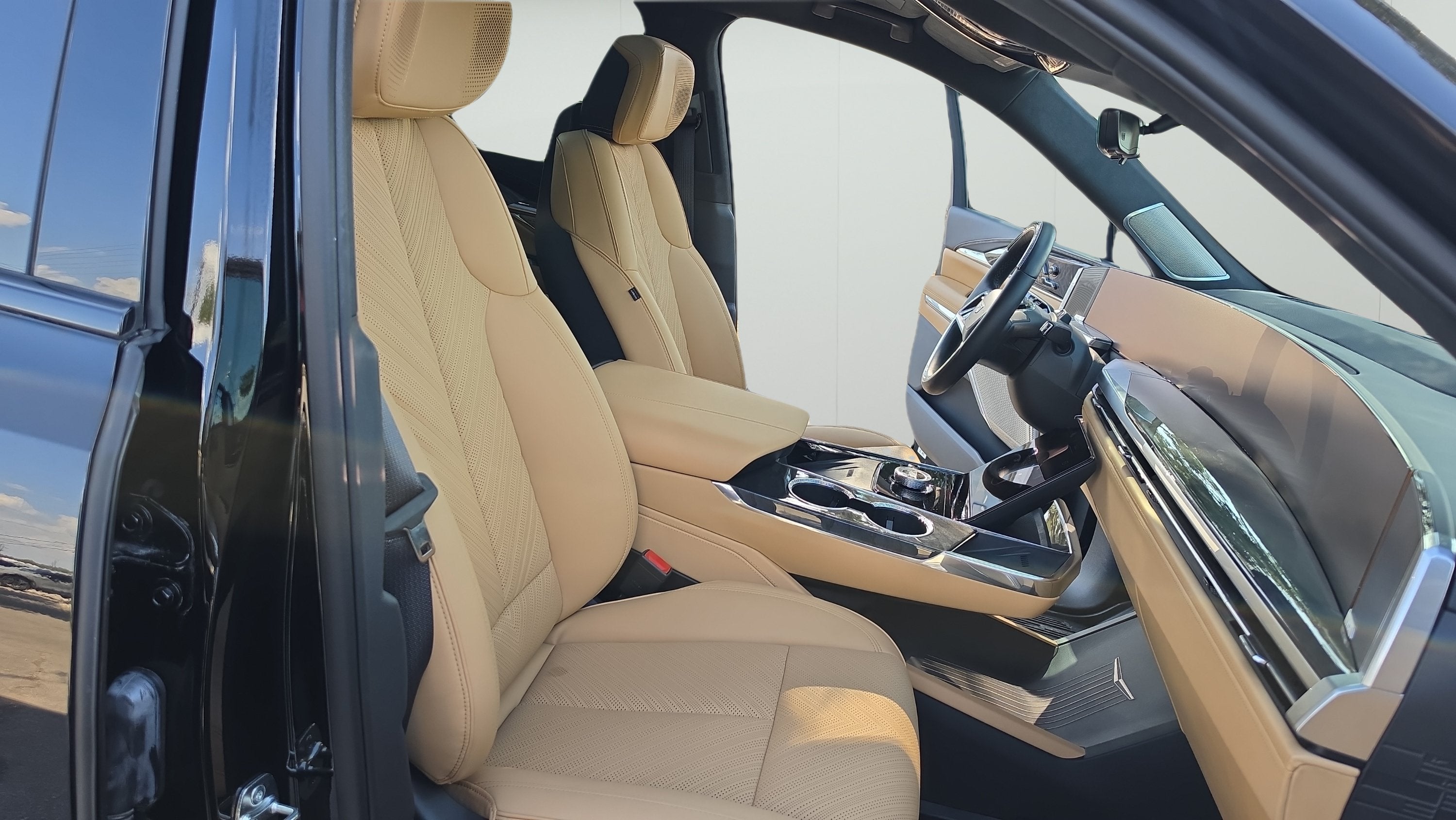 2025 Cadillac ESCALADE IQ Sport 2