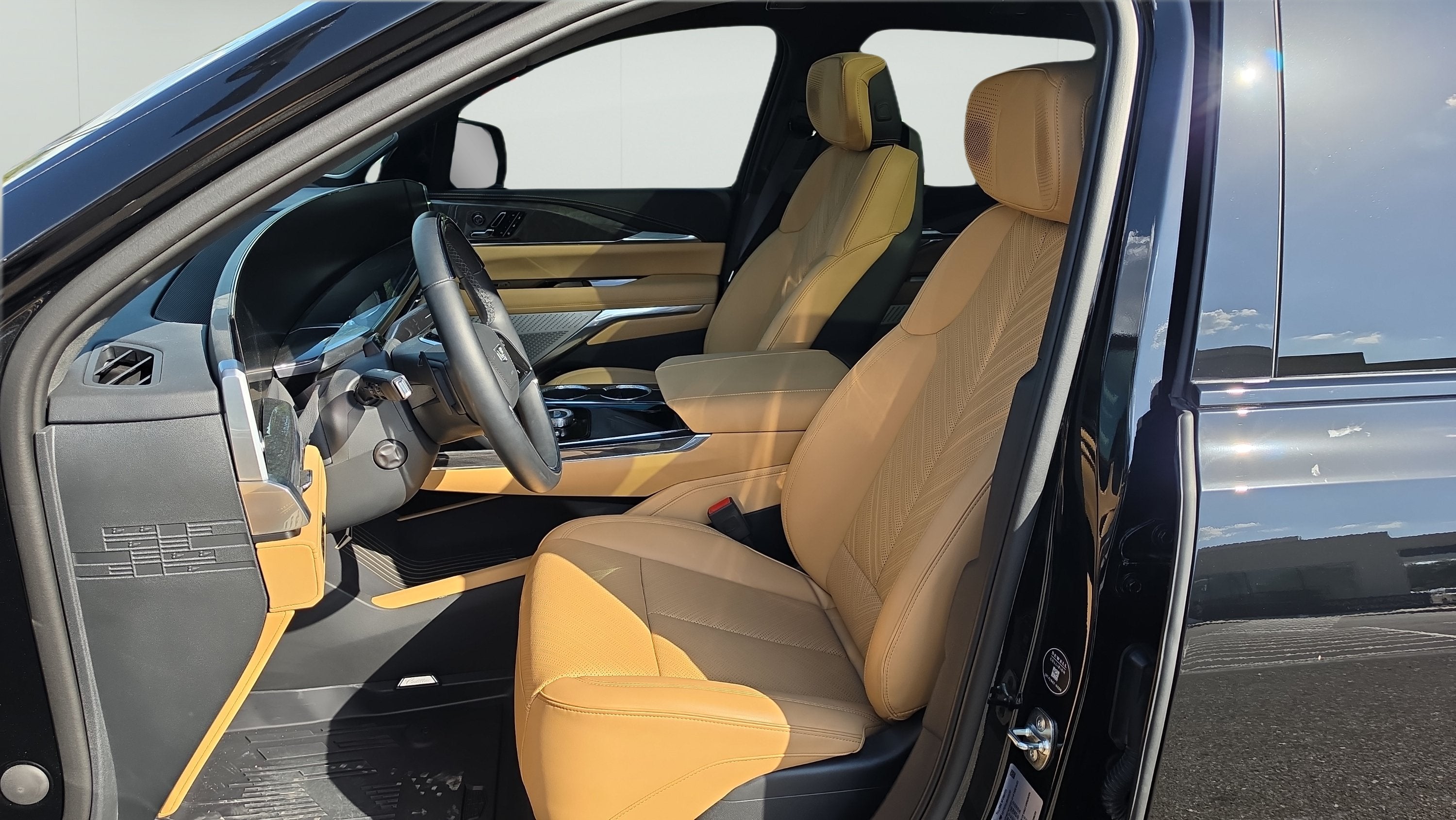2025 Cadillac ESCALADE IQ Sport 2