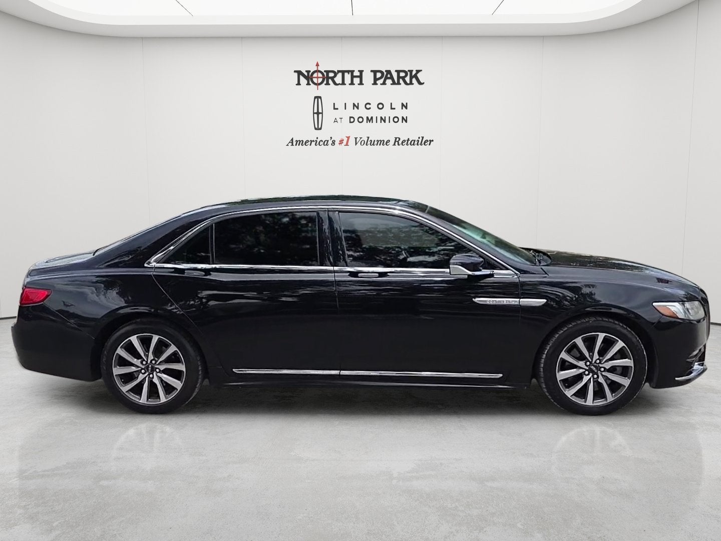 2020 Lincoln Continental Standard