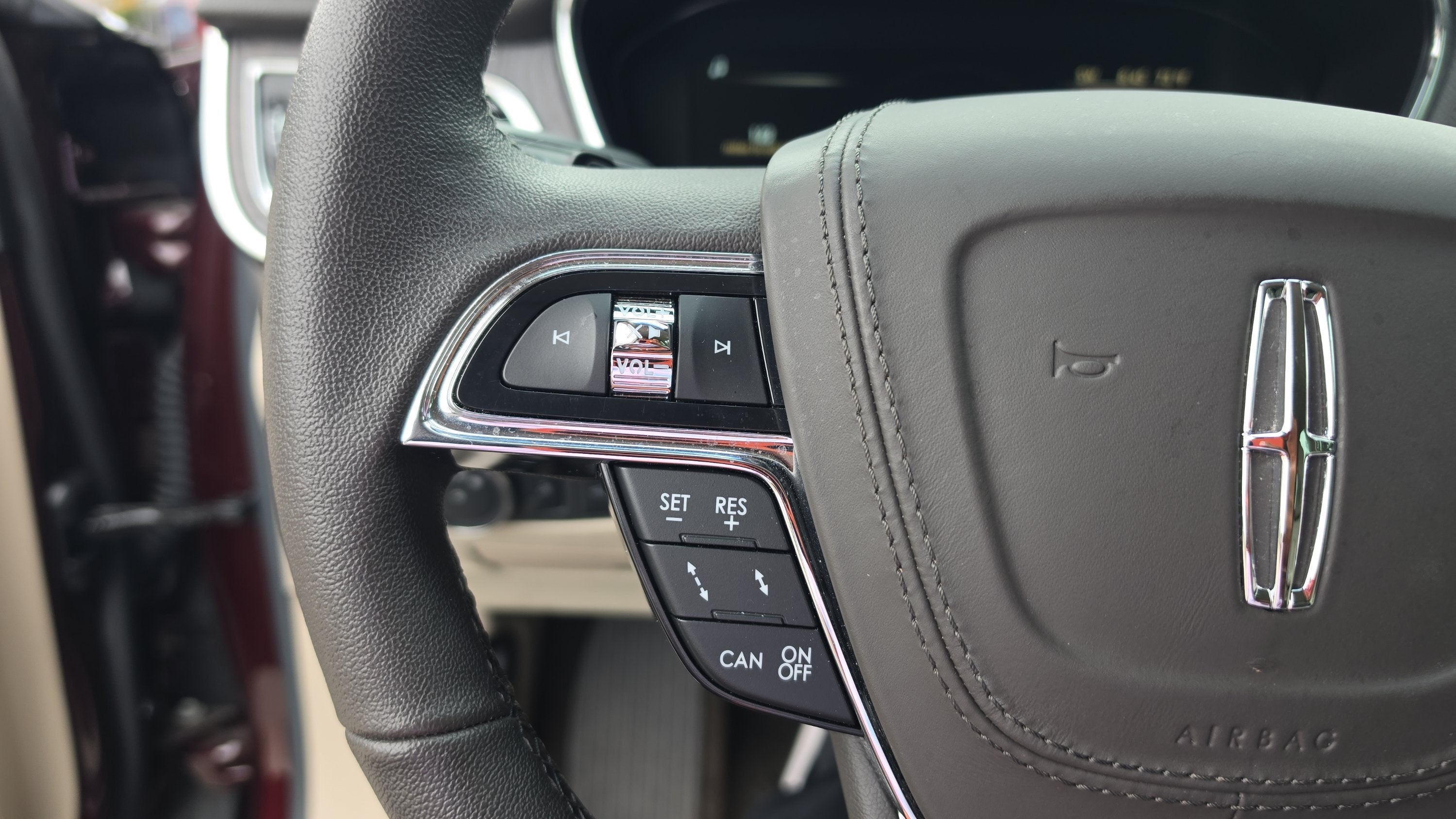 2020 Lincoln Continental Standard