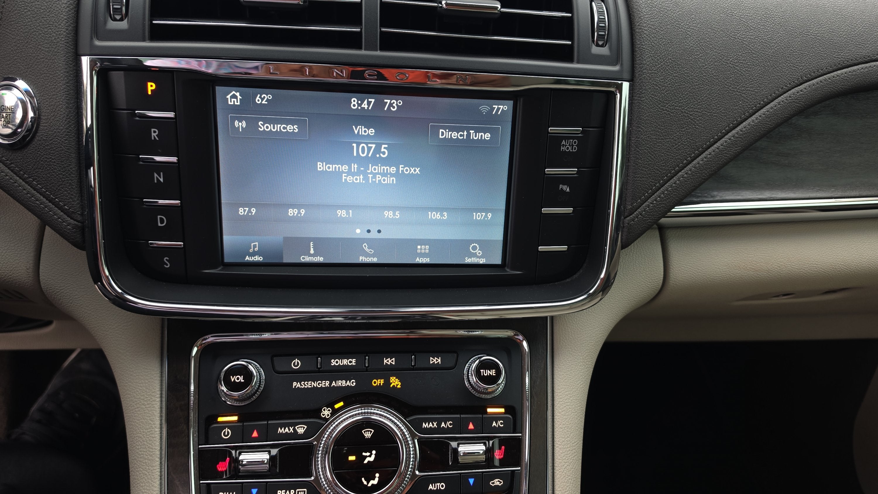 2020 Lincoln Continental Standard