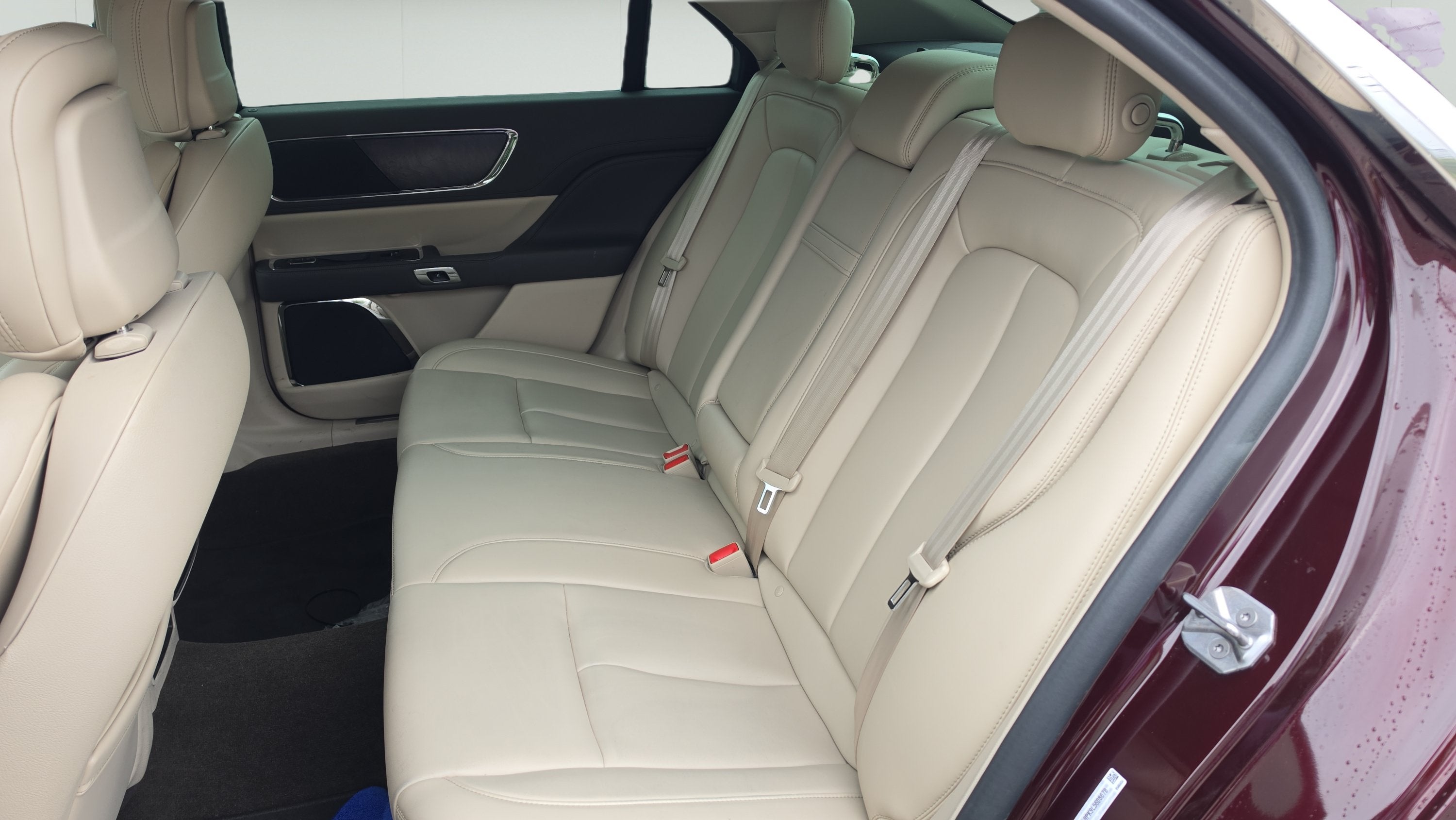 2020 Lincoln Continental Standard