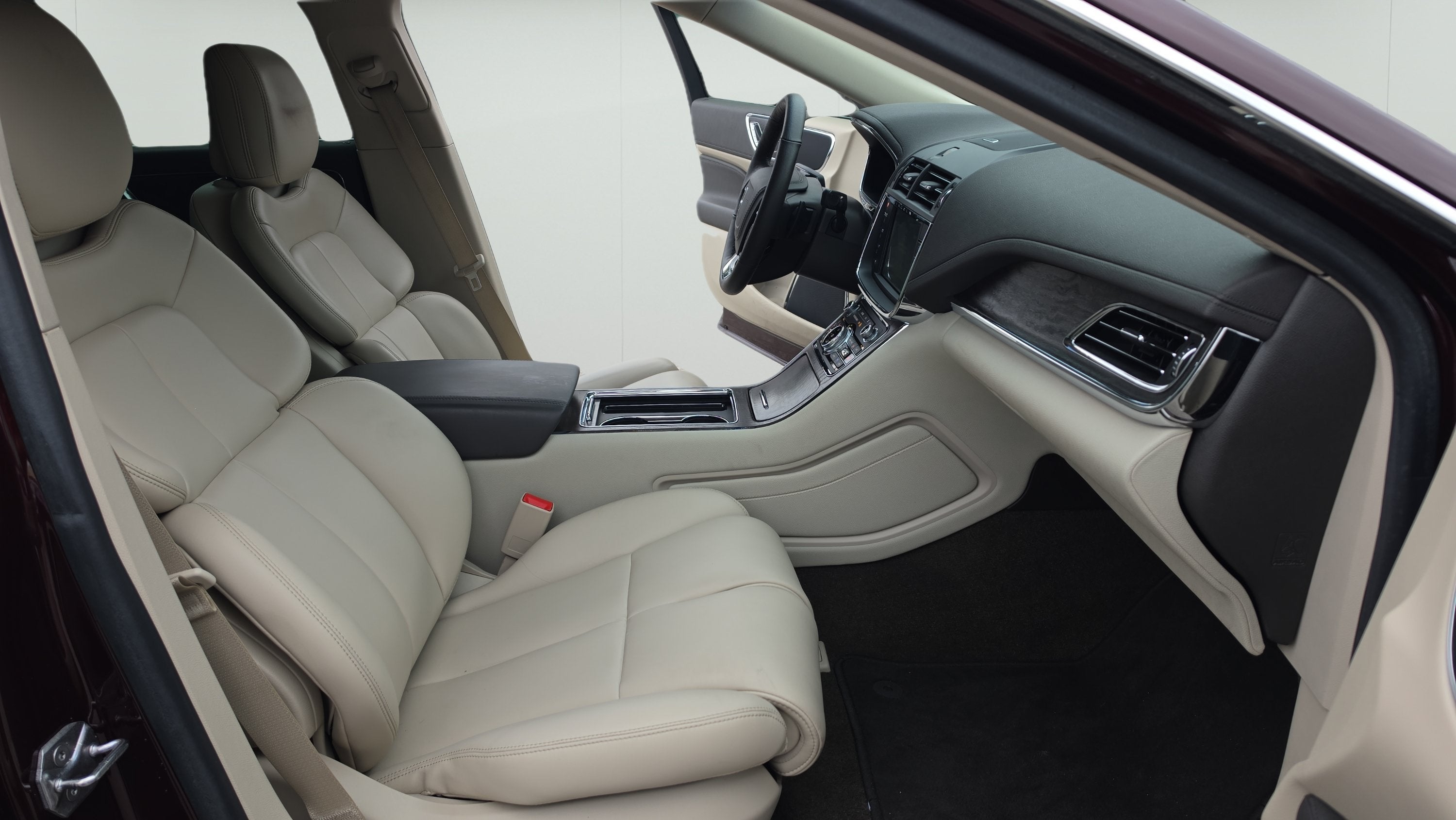 2020 Lincoln Continental Standard