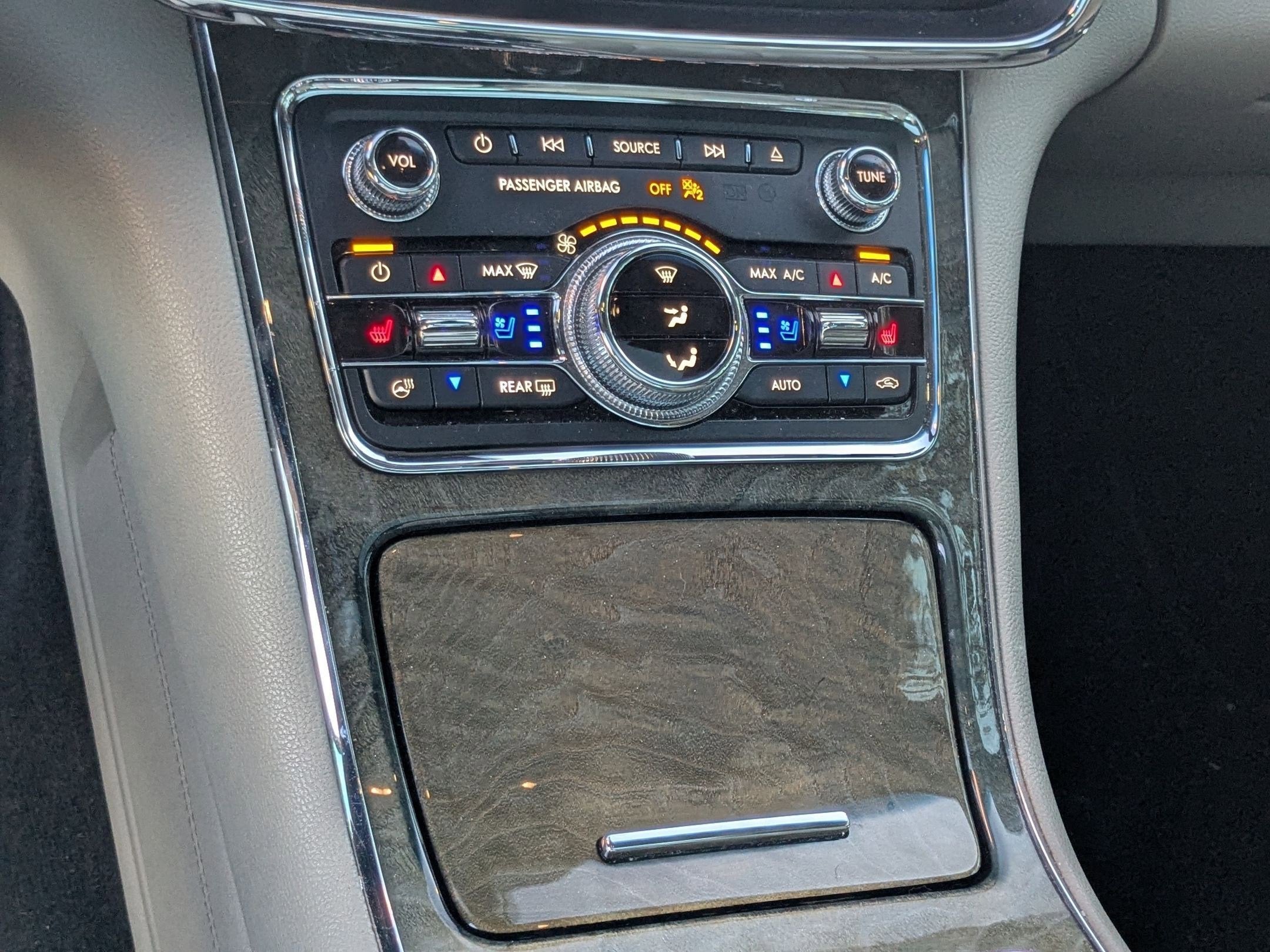 2018 Lincoln Continental Reserve