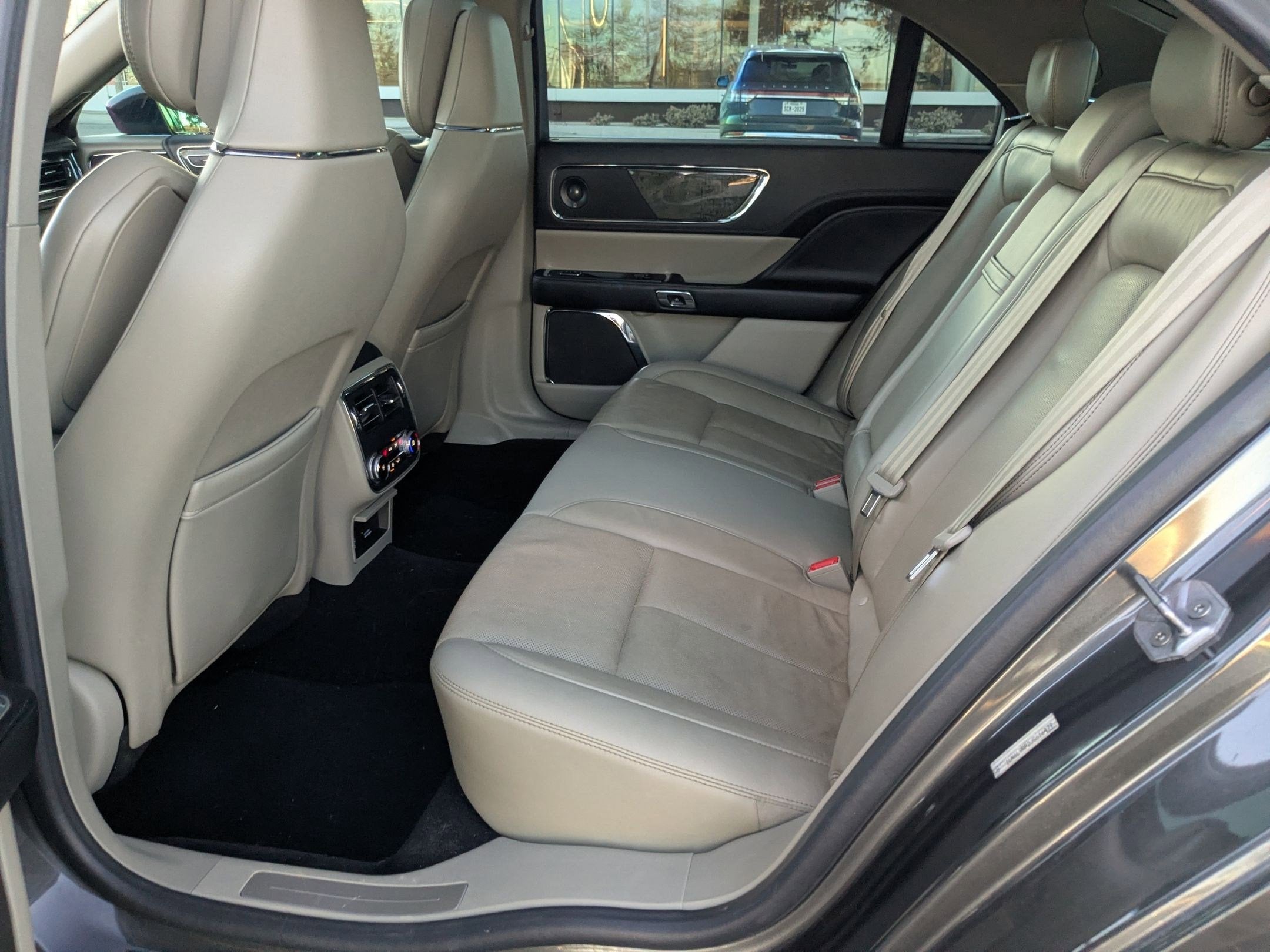 2018 Lincoln Continental Reserve