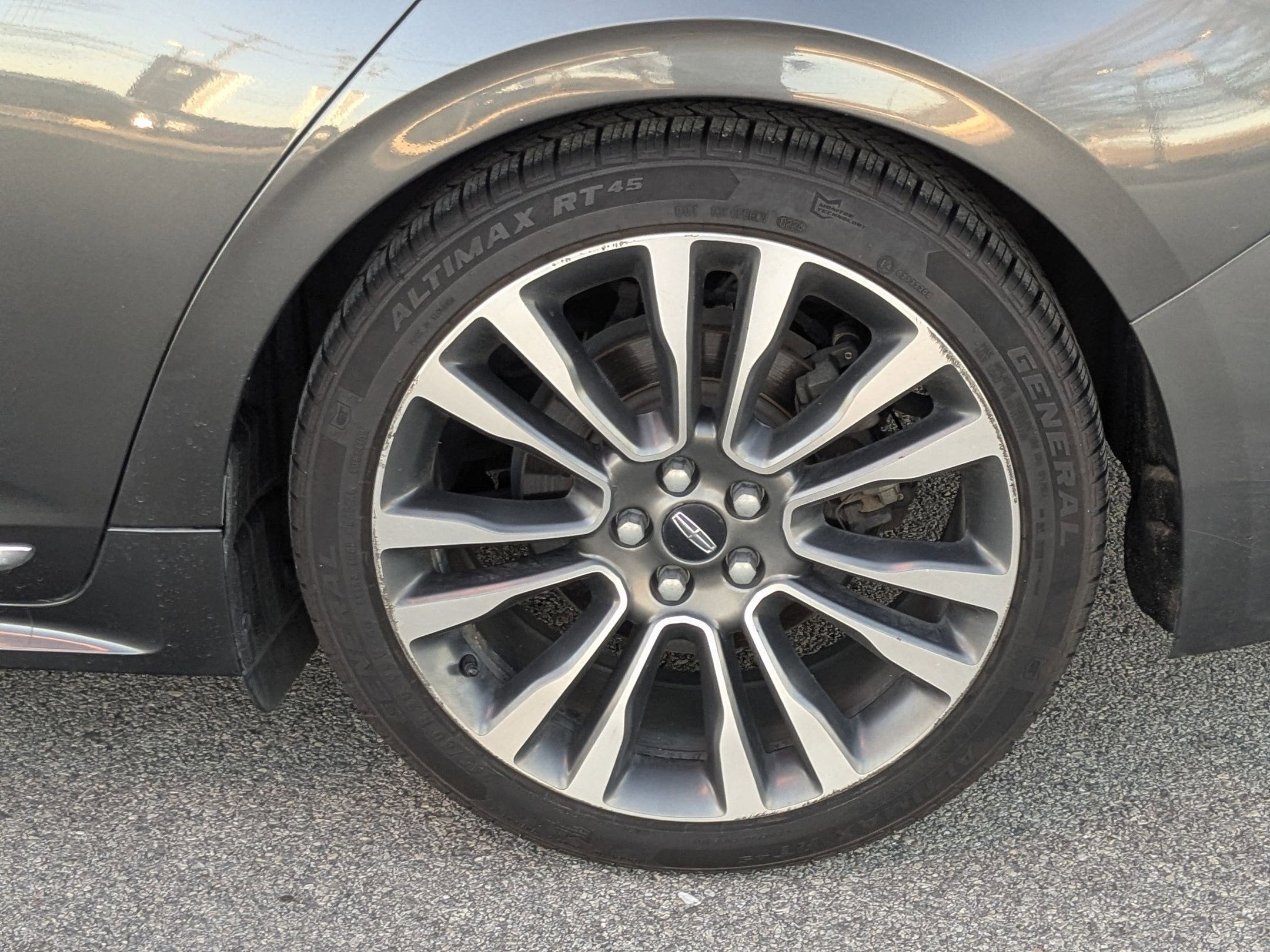 2018 Lincoln Continental Reserve