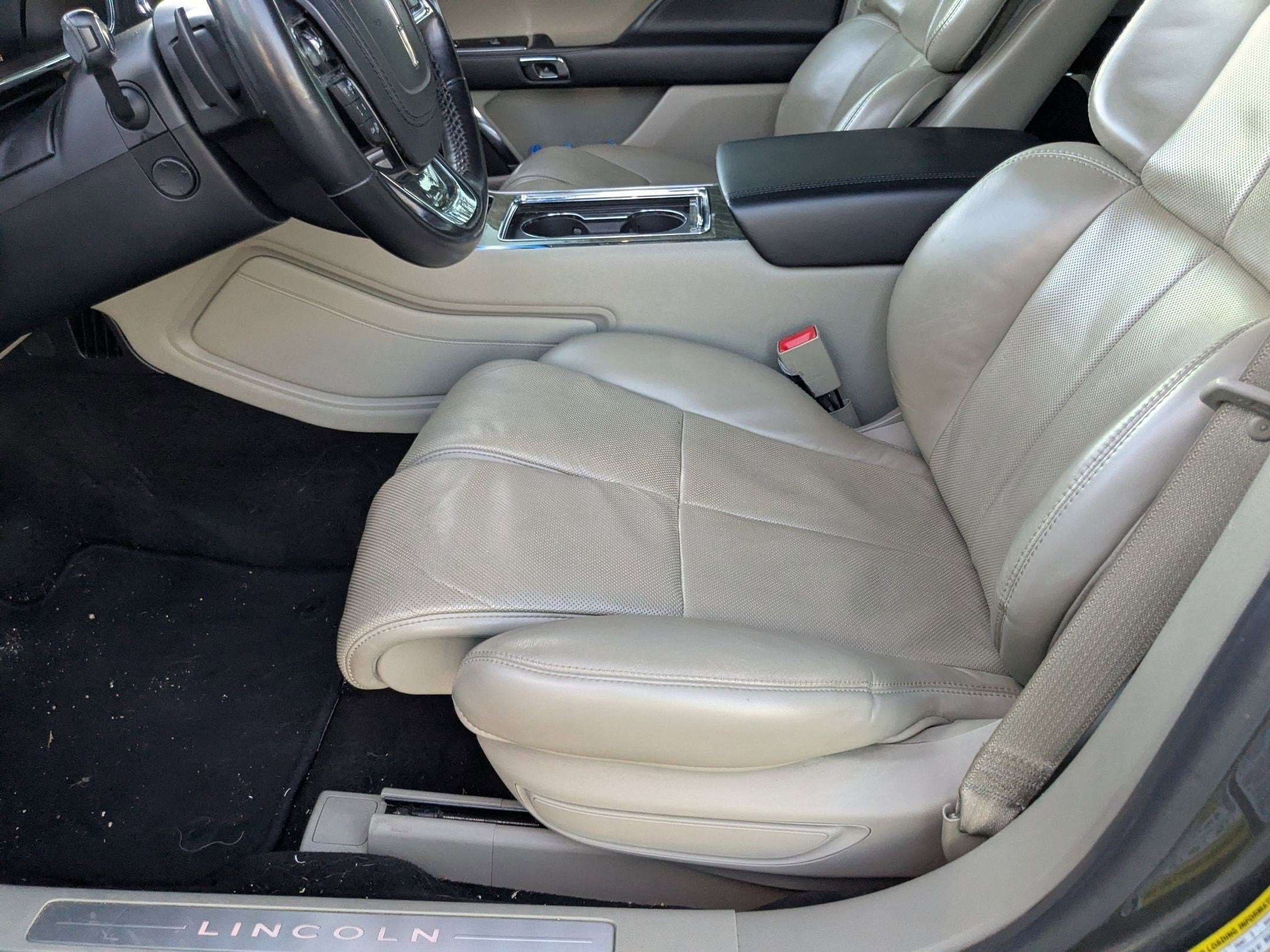 2018 Lincoln Continental Reserve