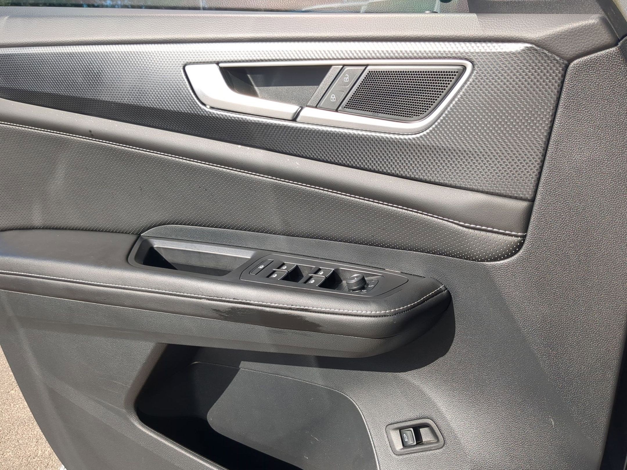 2024 Volkswagen Atlas Cross Sport 2.0T SEL