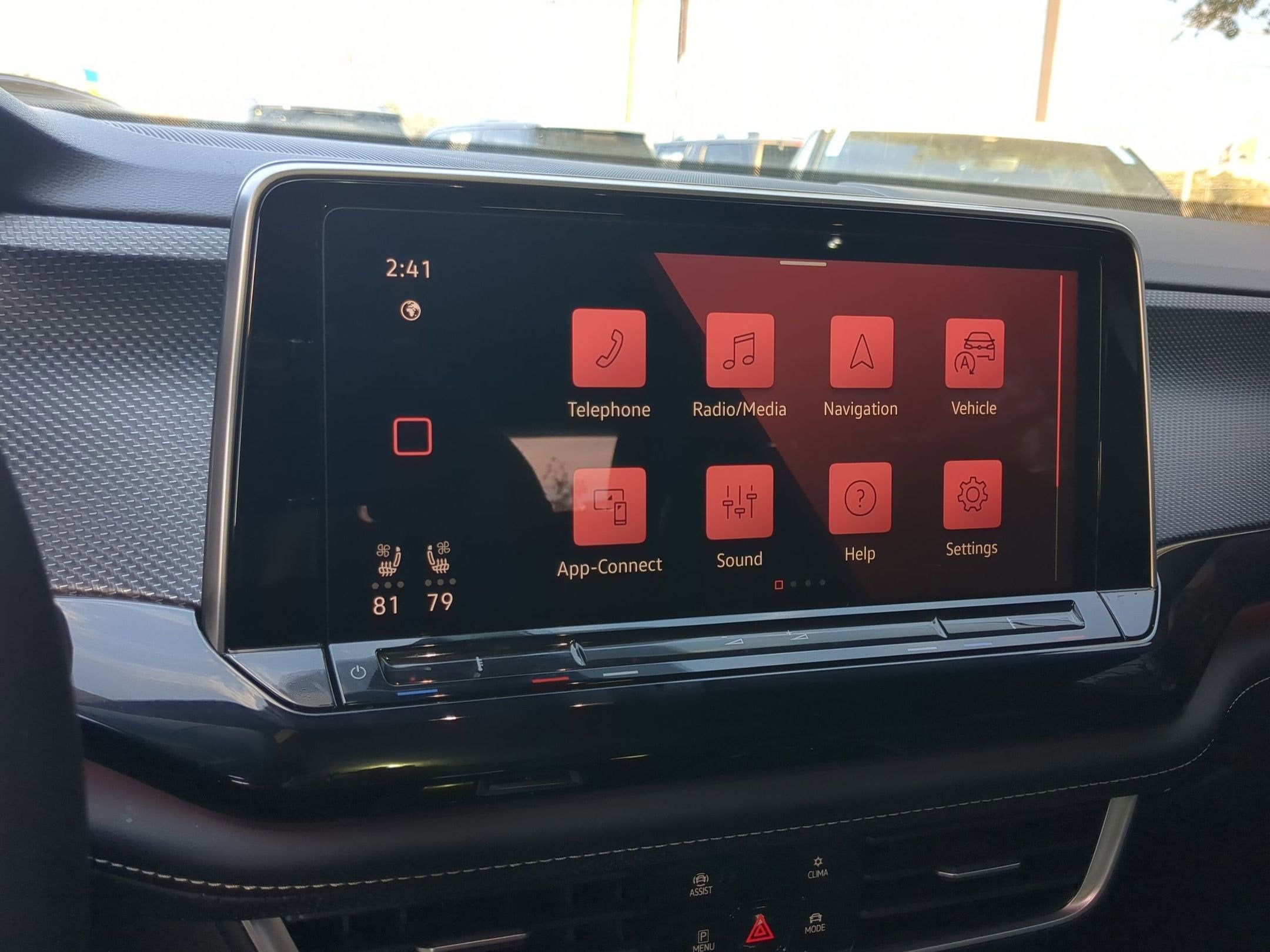 2024 Volkswagen Atlas Cross Sport 2.0T SEL