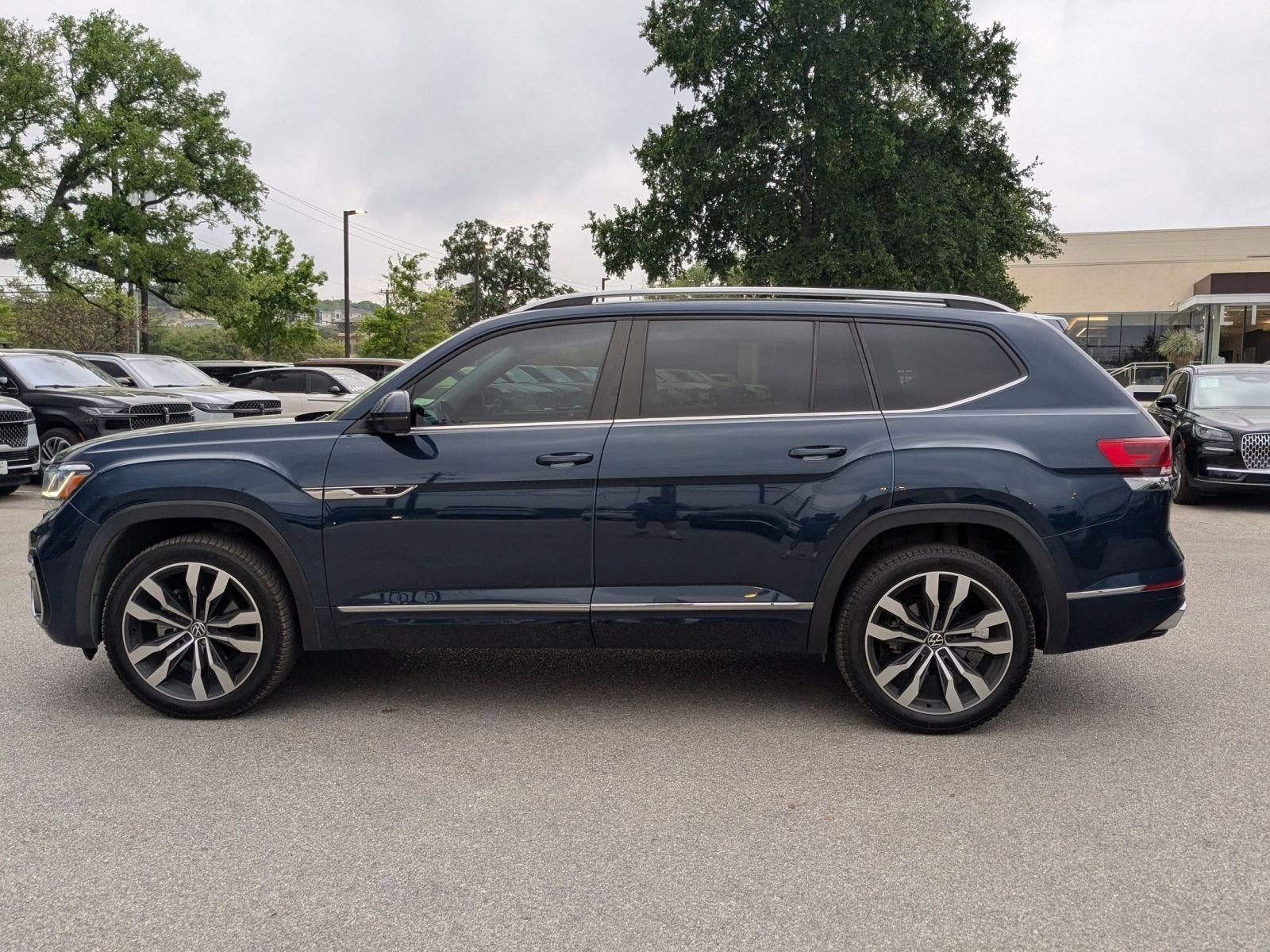 2021 Volkswagen Atlas 3.6L V6 SEL R-Line
