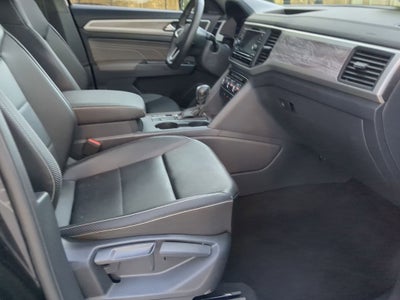 2023 Volkswagen Atlas Cross Sport 2.0T SE