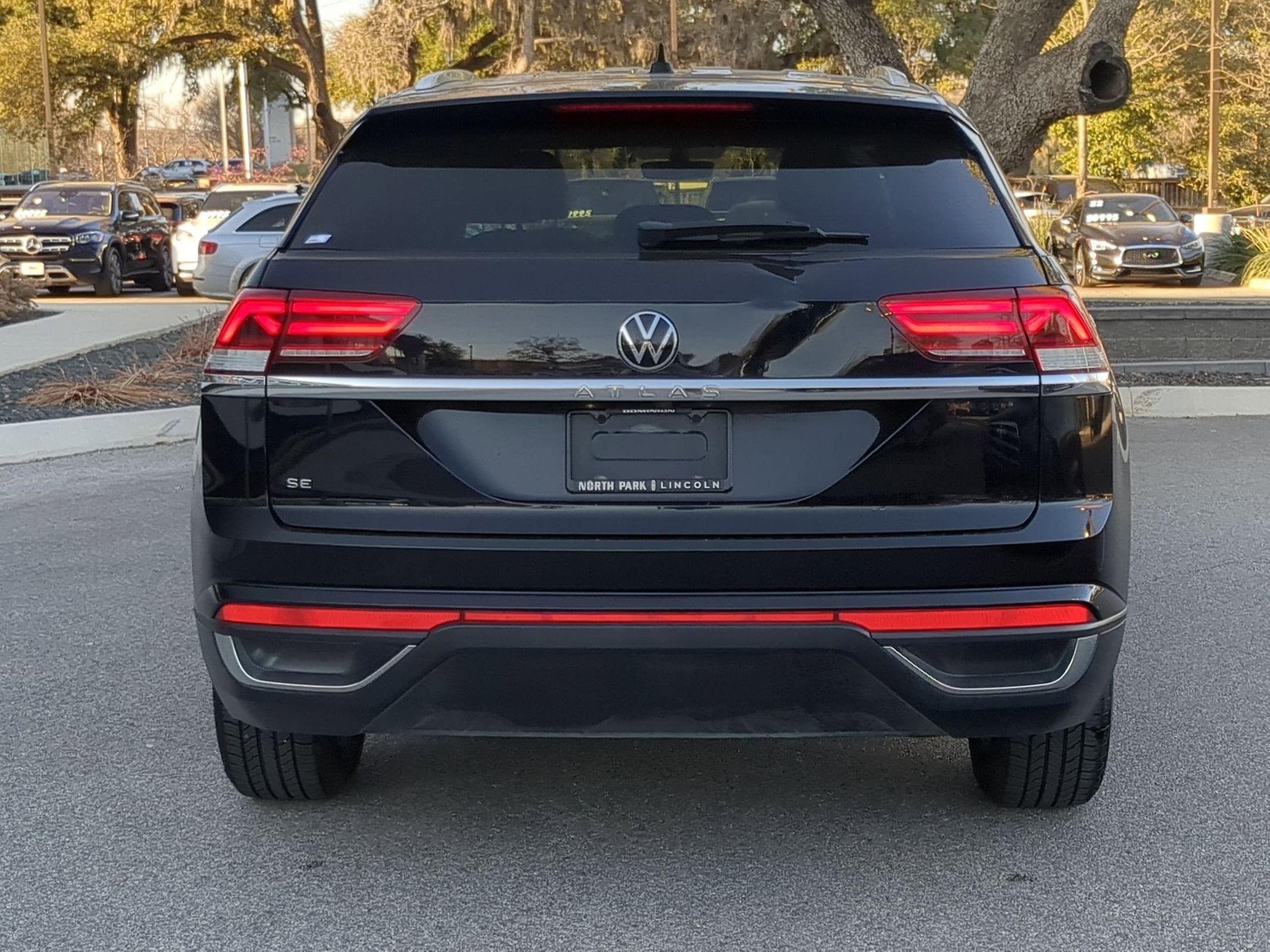 2023 Volkswagen Atlas Cross Sport 2.0T SE