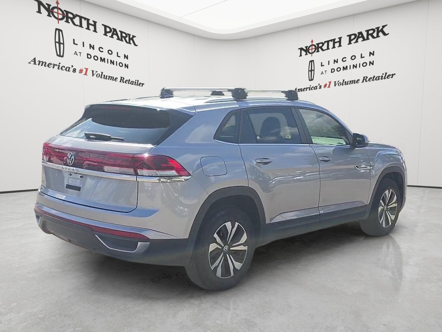 2024 Volkswagen Atlas Cross Sport 2.0T SE