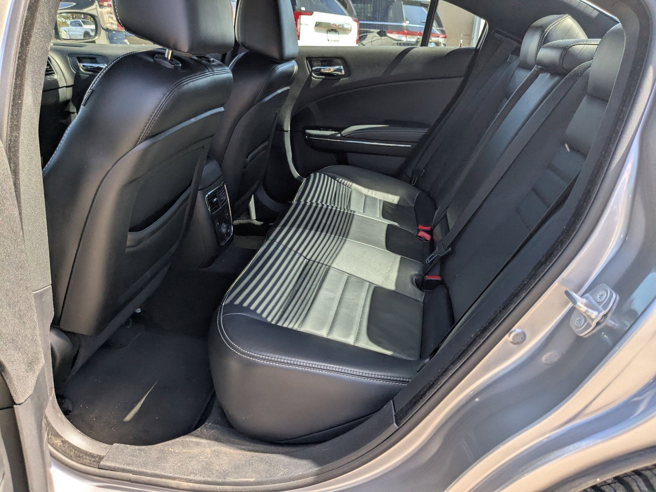 2014 Dodge Charger SXT Plus