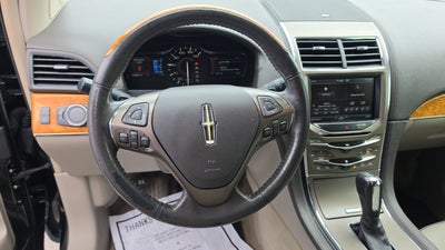 2015 Lincoln MKX Base