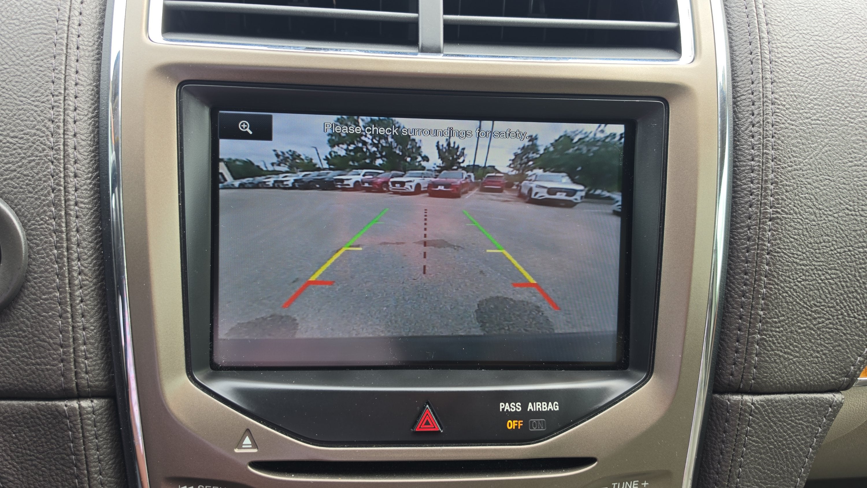 2015 Lincoln MKX Base