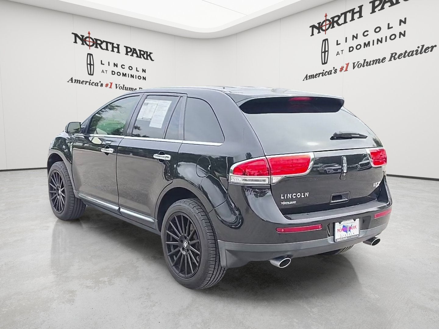 2015 Lincoln MKX Base