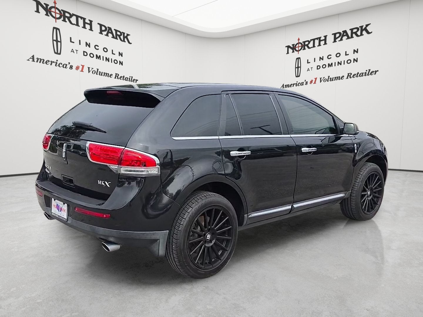 2015 Lincoln MKX Base