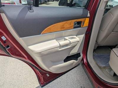 2015 Lincoln MKX Base