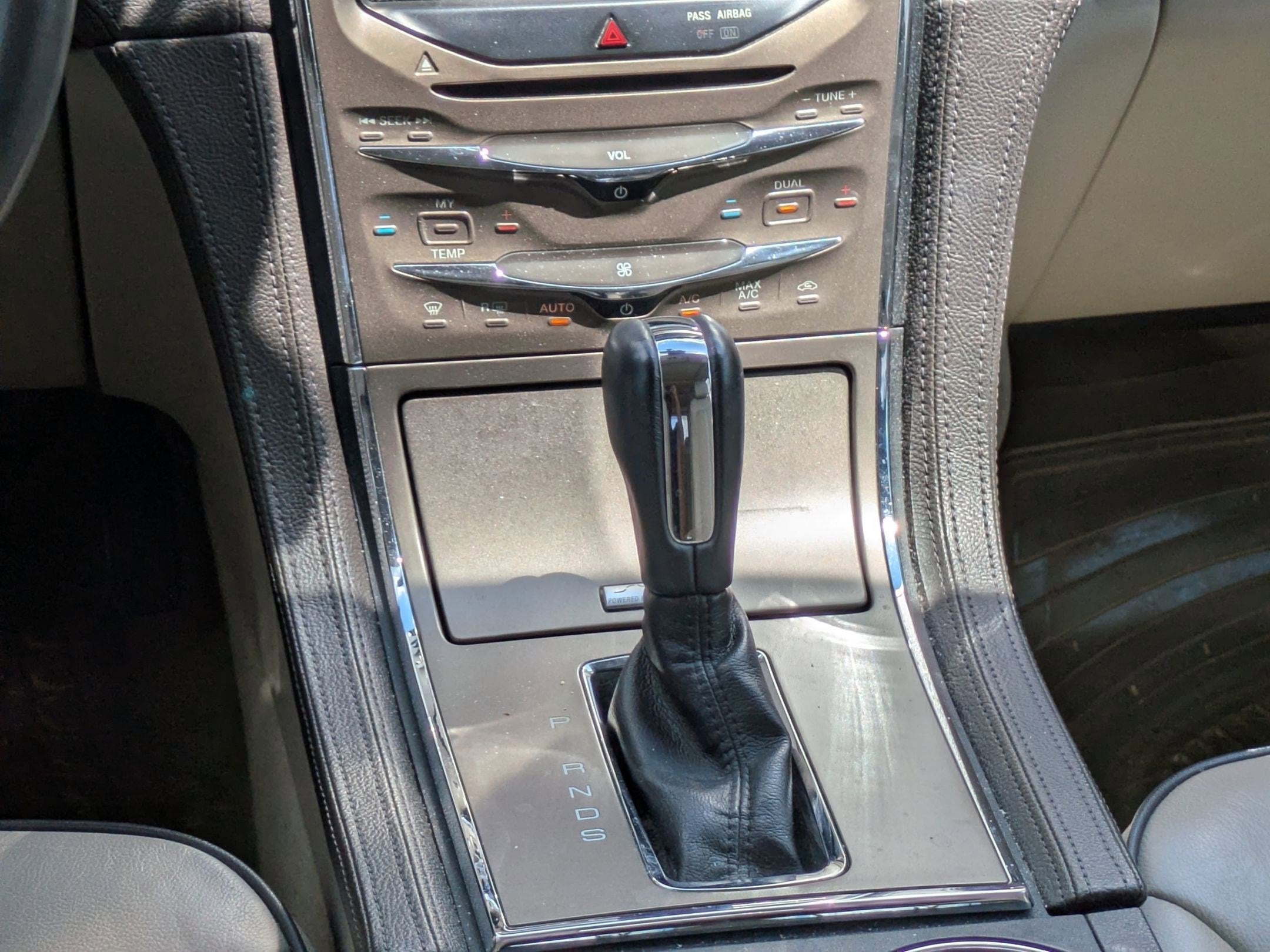 2015 Lincoln MKX Base