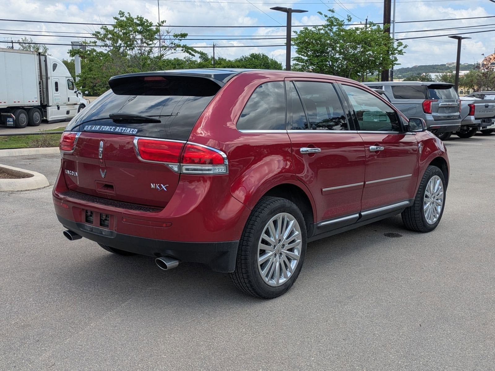2015 Lincoln MKX Base