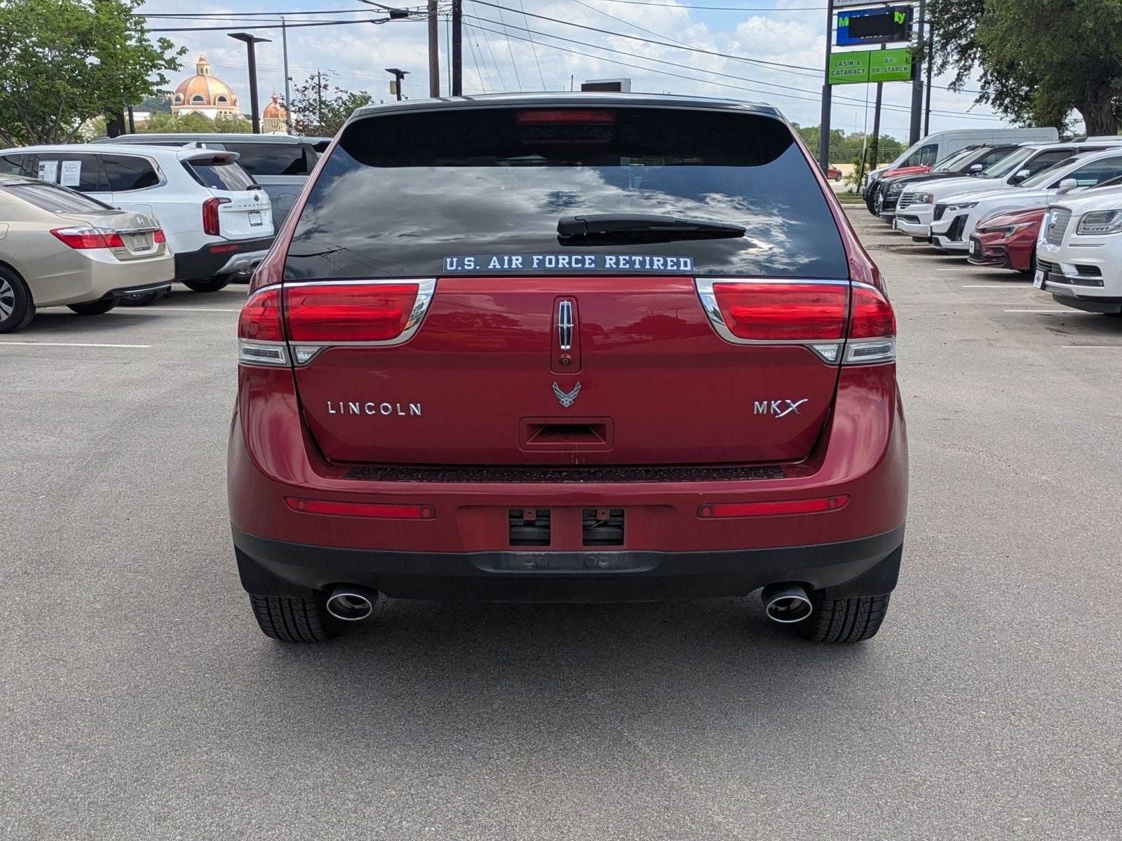 2015 Lincoln MKX Base