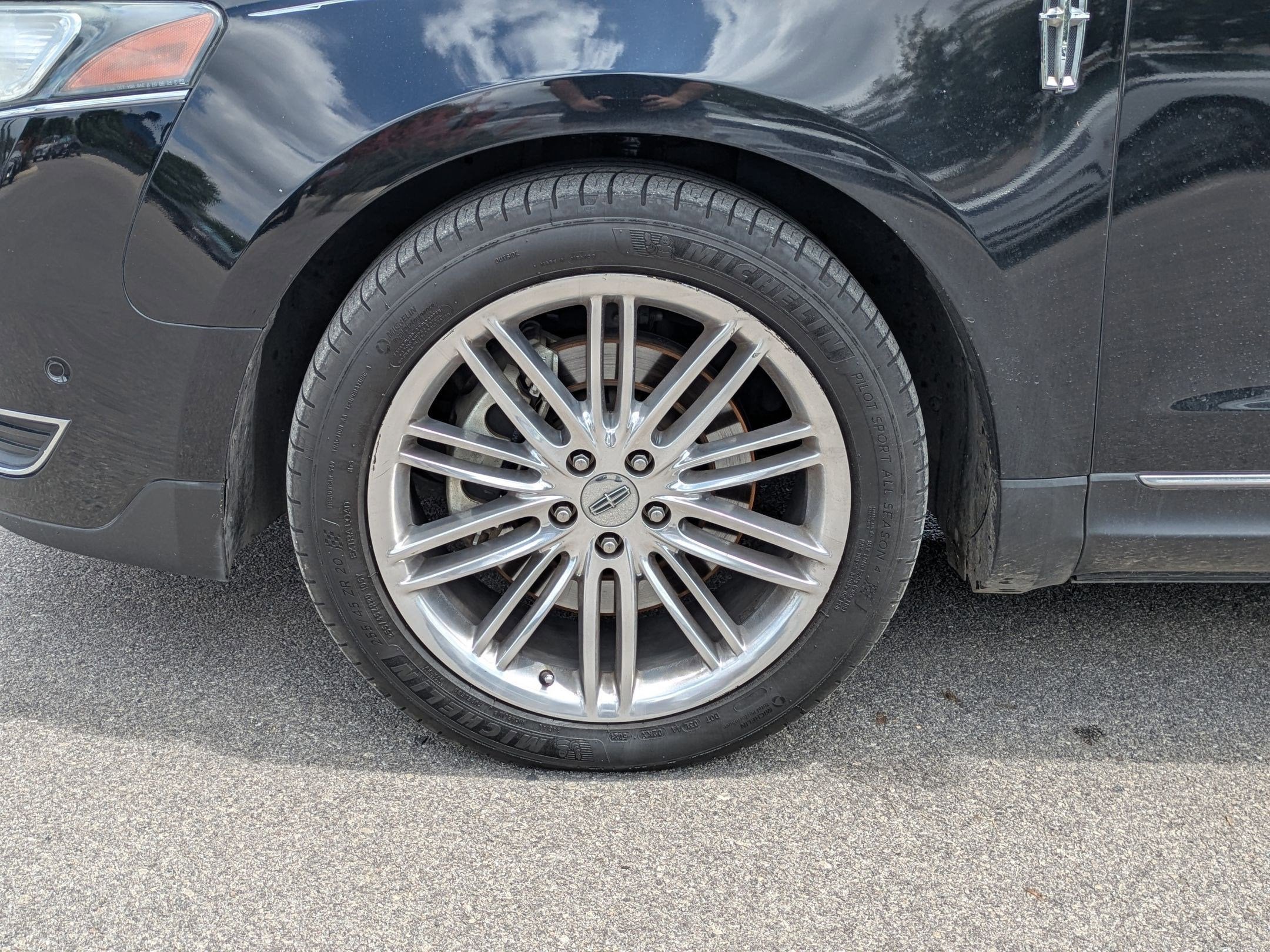 2016 Lincoln MKT EcoBoost