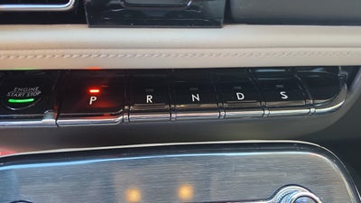 2022 Lincoln Nautilus Standard