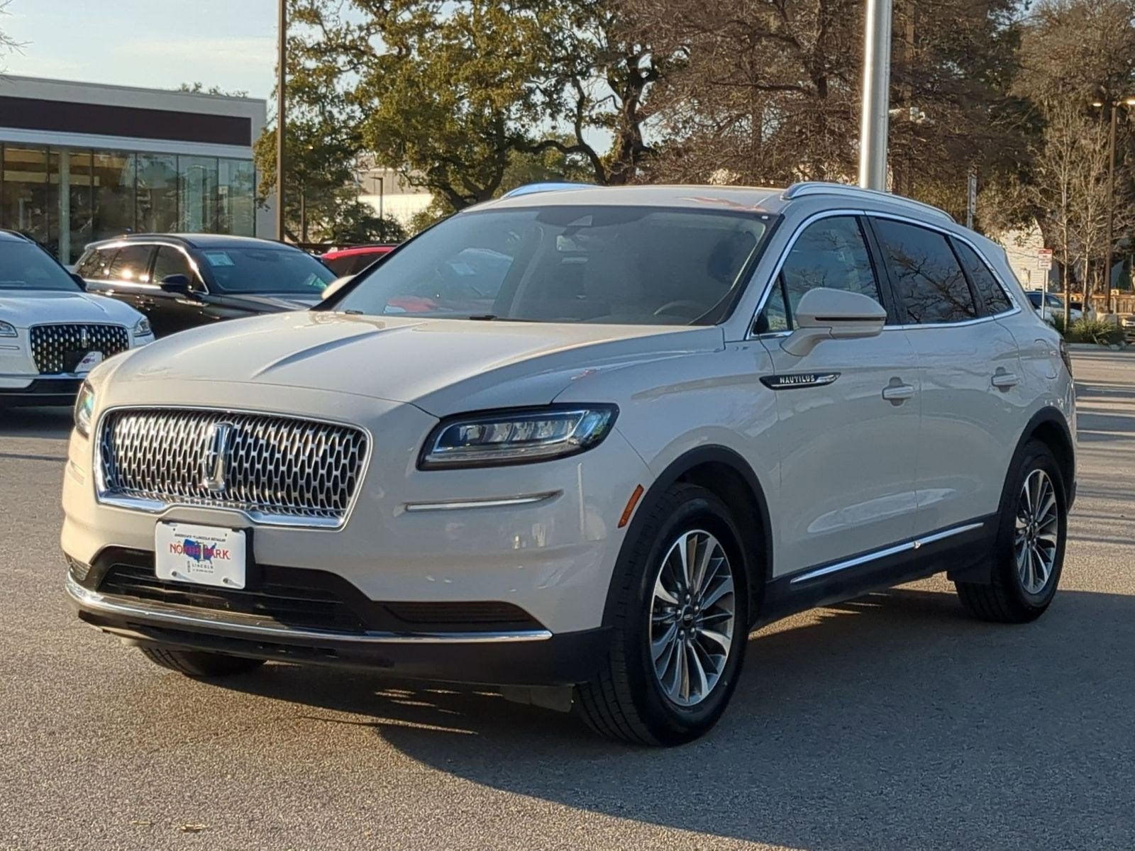 2022 Lincoln Nautilus Standard
