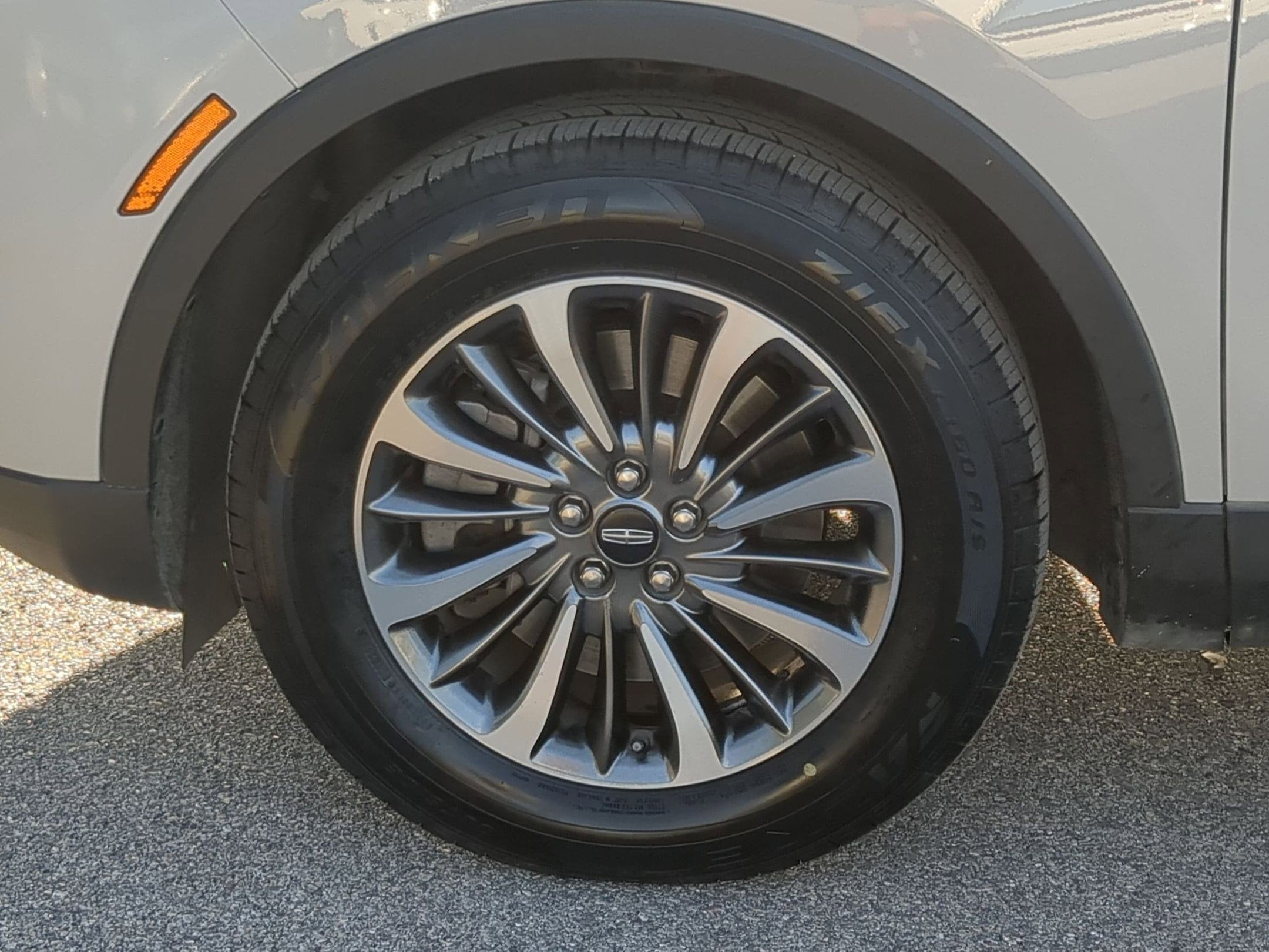 2022 Lincoln Nautilus Standard