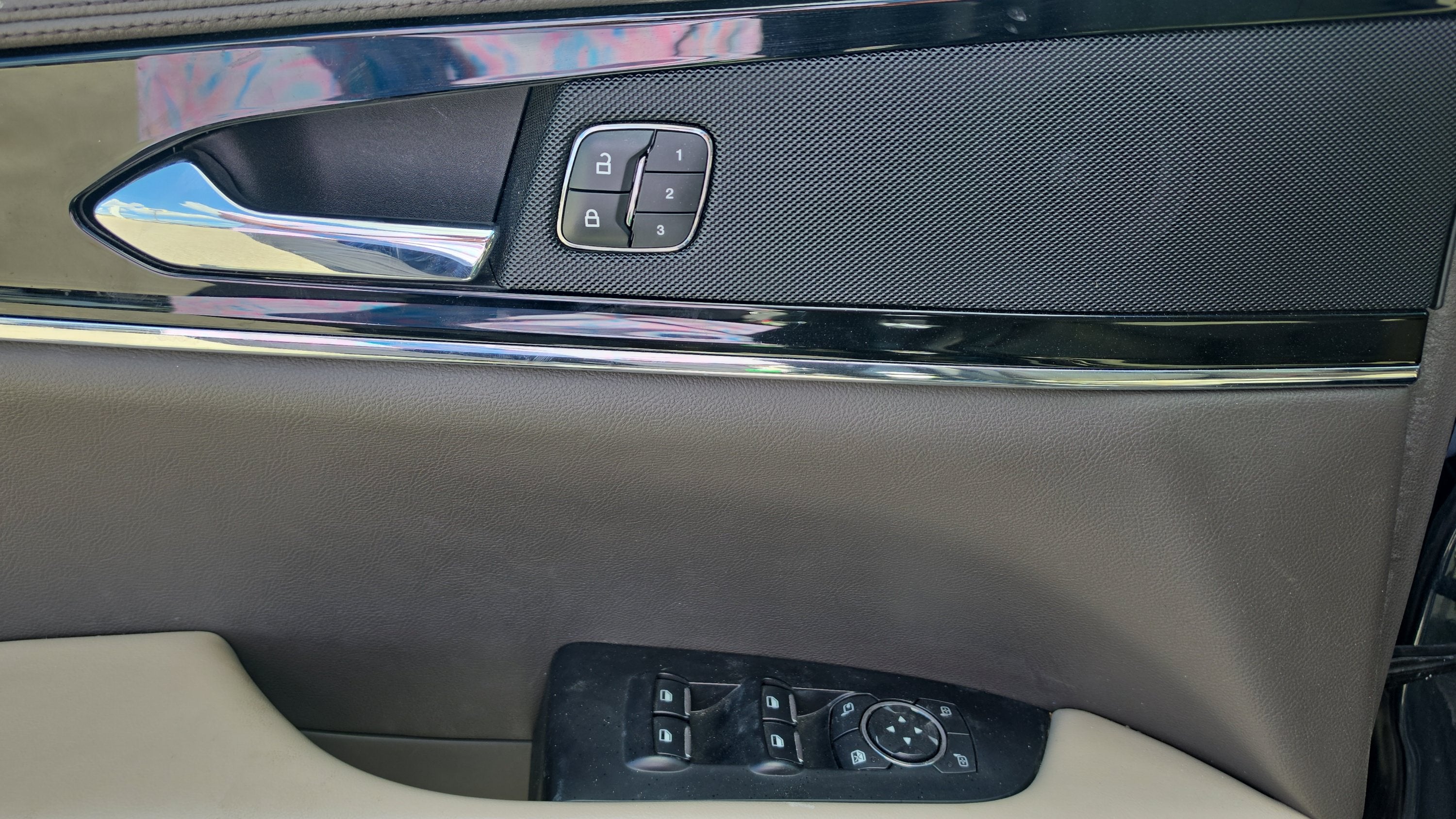 2022 Lincoln Nautilus Standard