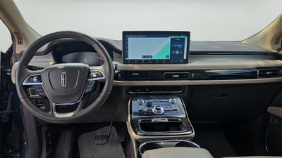 2022 Lincoln Nautilus Standard