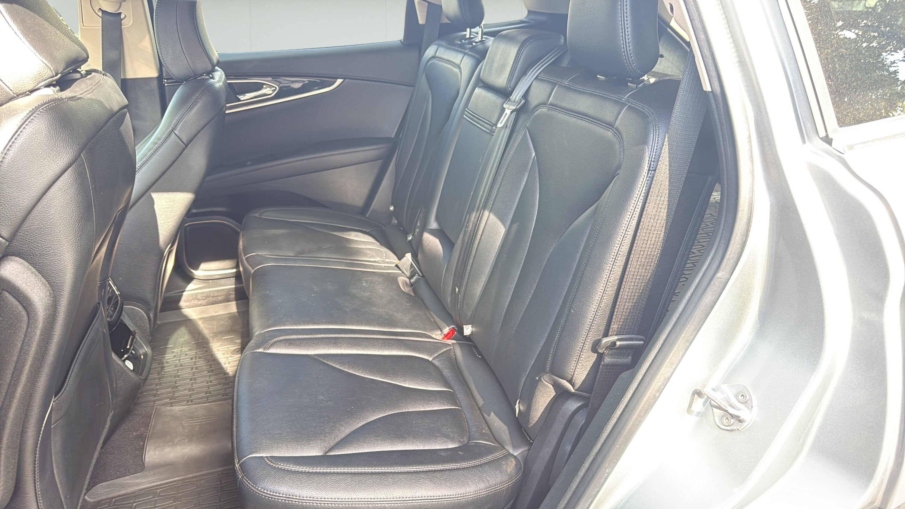 2023 Lincoln Nautilus Standard